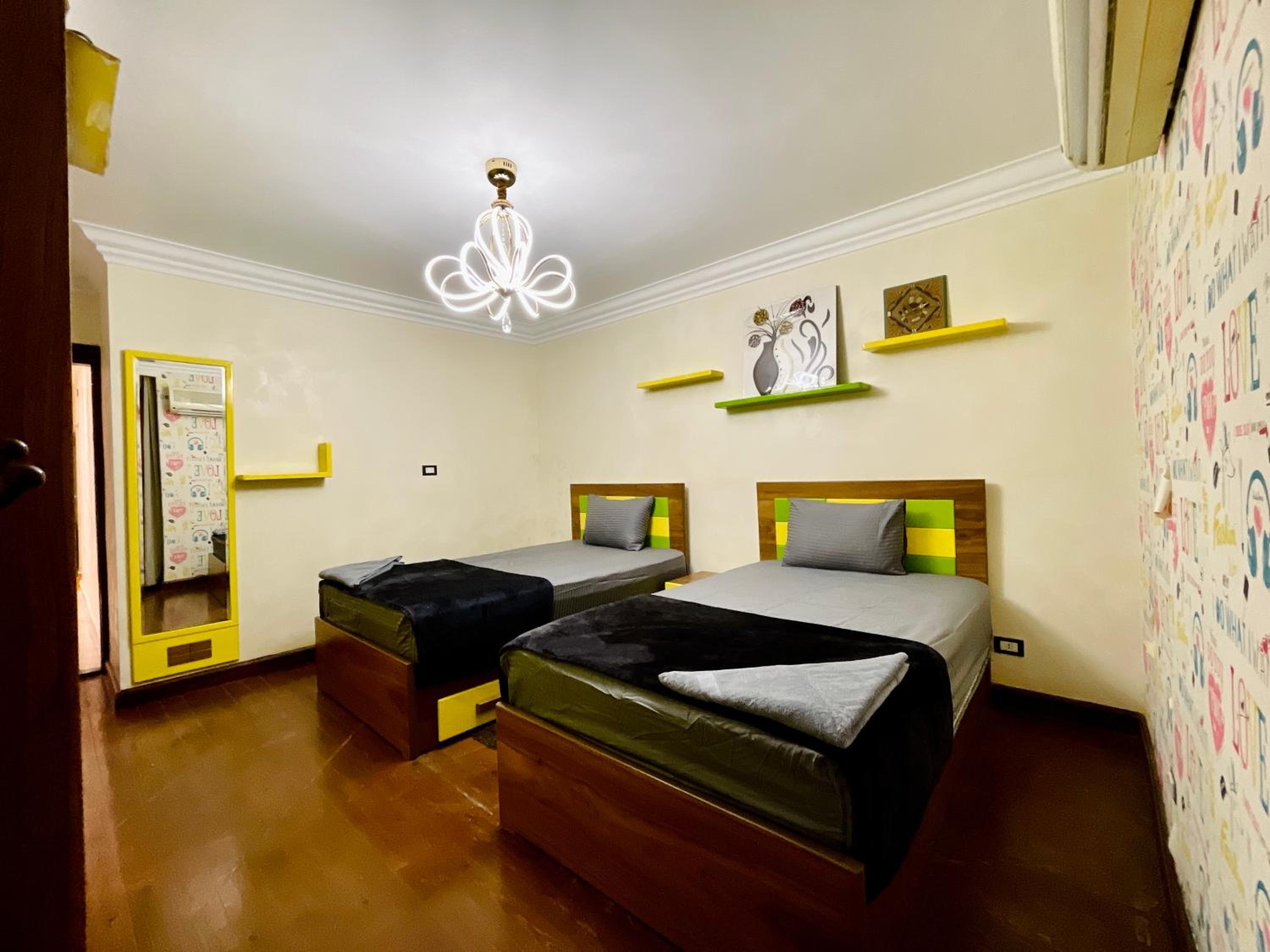 Family LUX Apartment -3BRSNile corniche