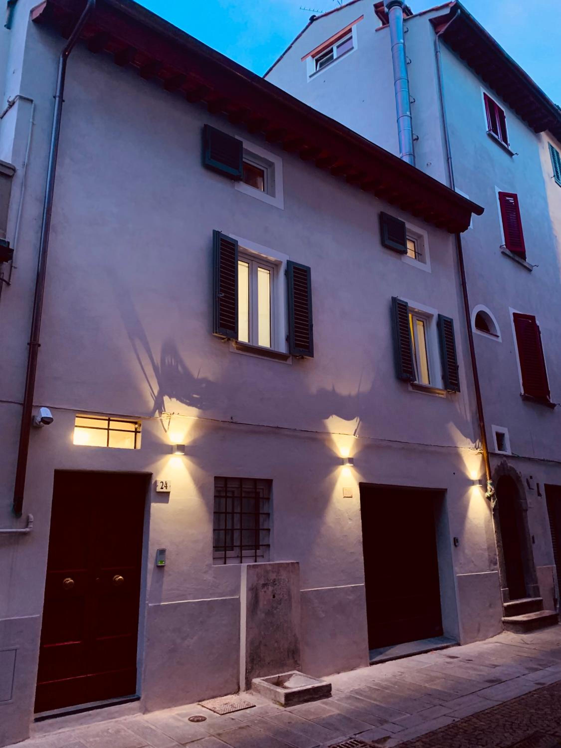 Casa Cennano view 4
