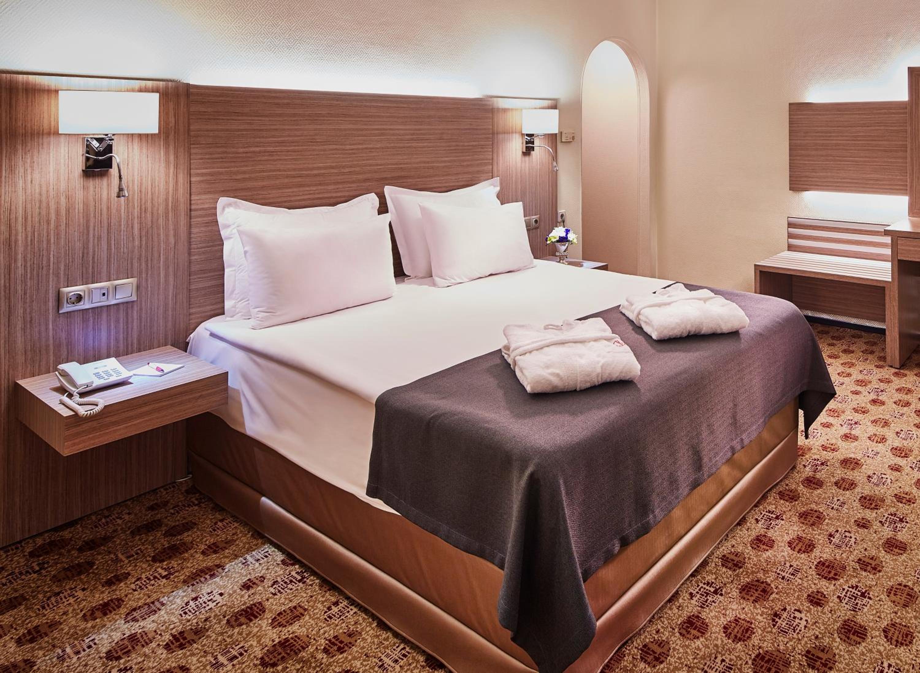 Güneş Hotel Merter - Image 23