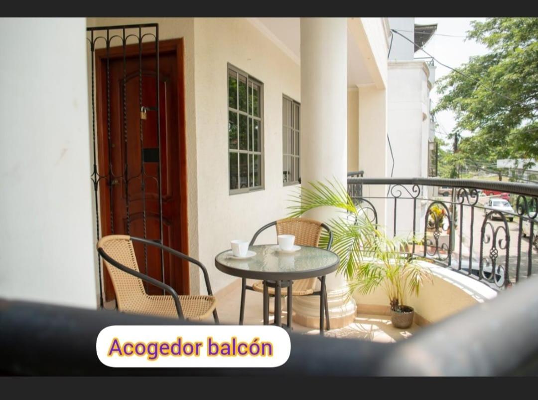 Confortable apt en el norte de Montería frente al centro comercial Alamedas