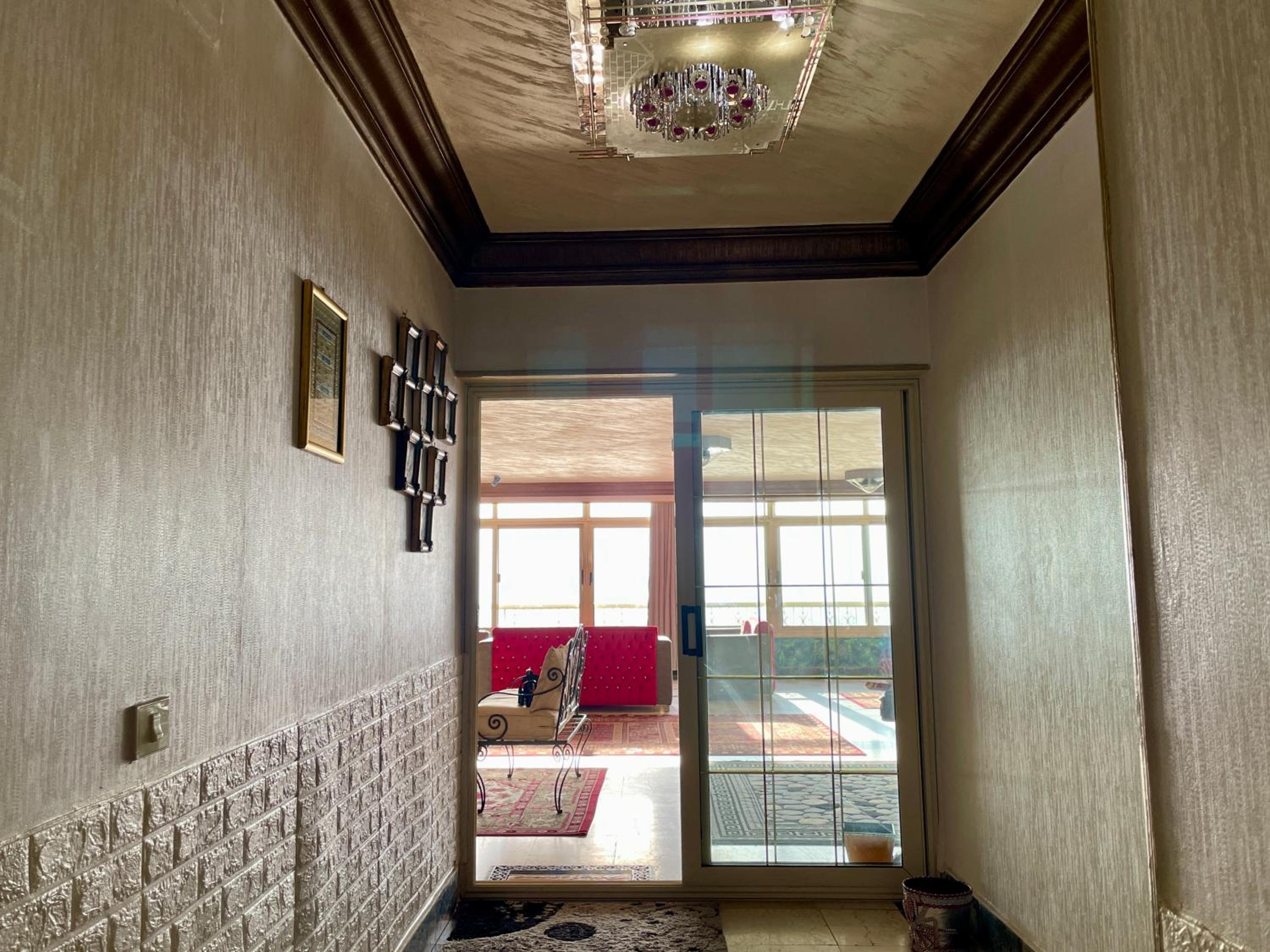 Lux Living Overlooking The Nile