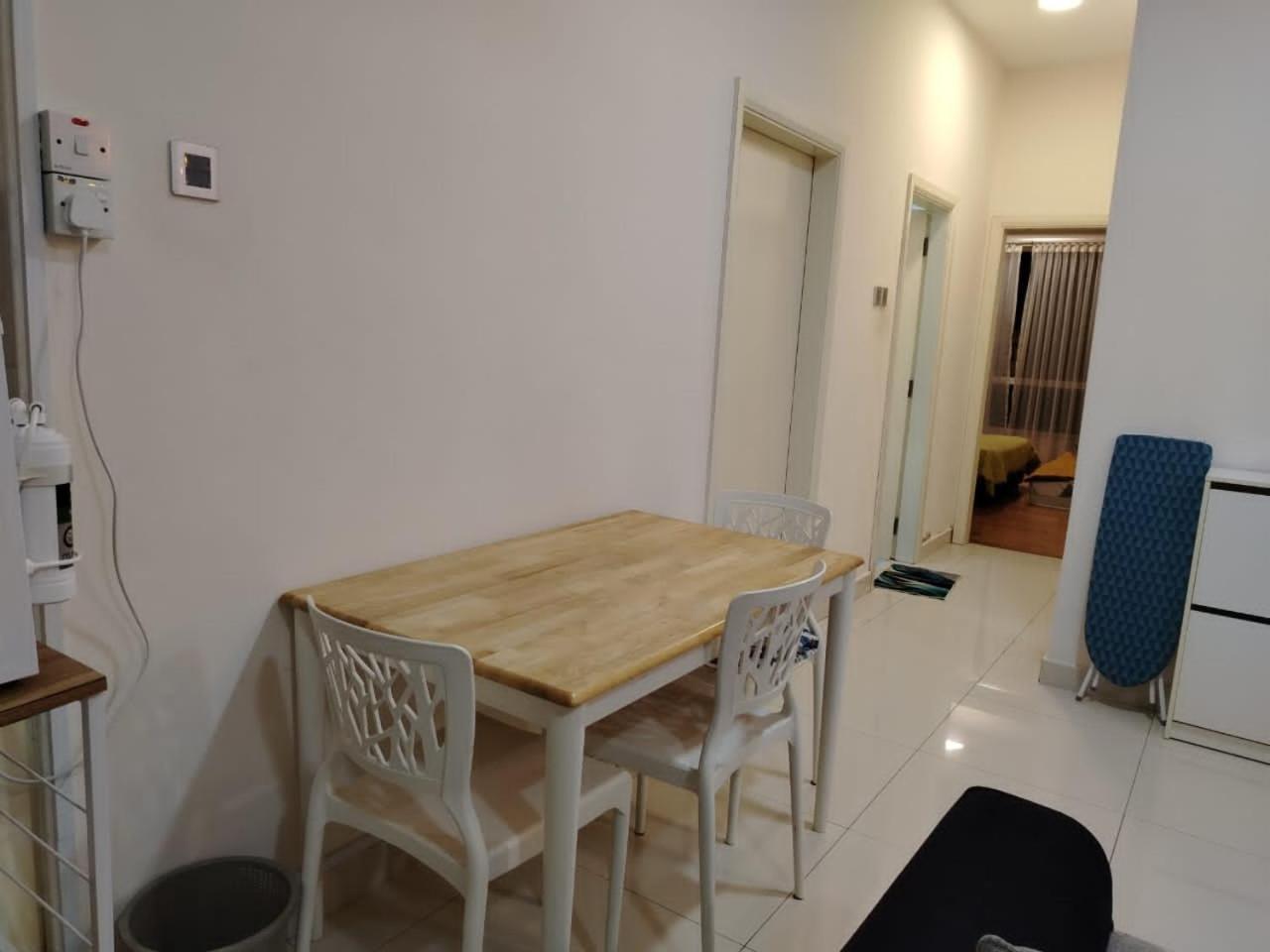 4R2B crest residences walk to klcc jln alor train 2station to bukitbintang water machine