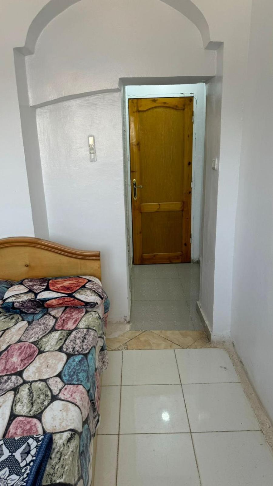 Seko Kato Nile View Hostel - Image 2