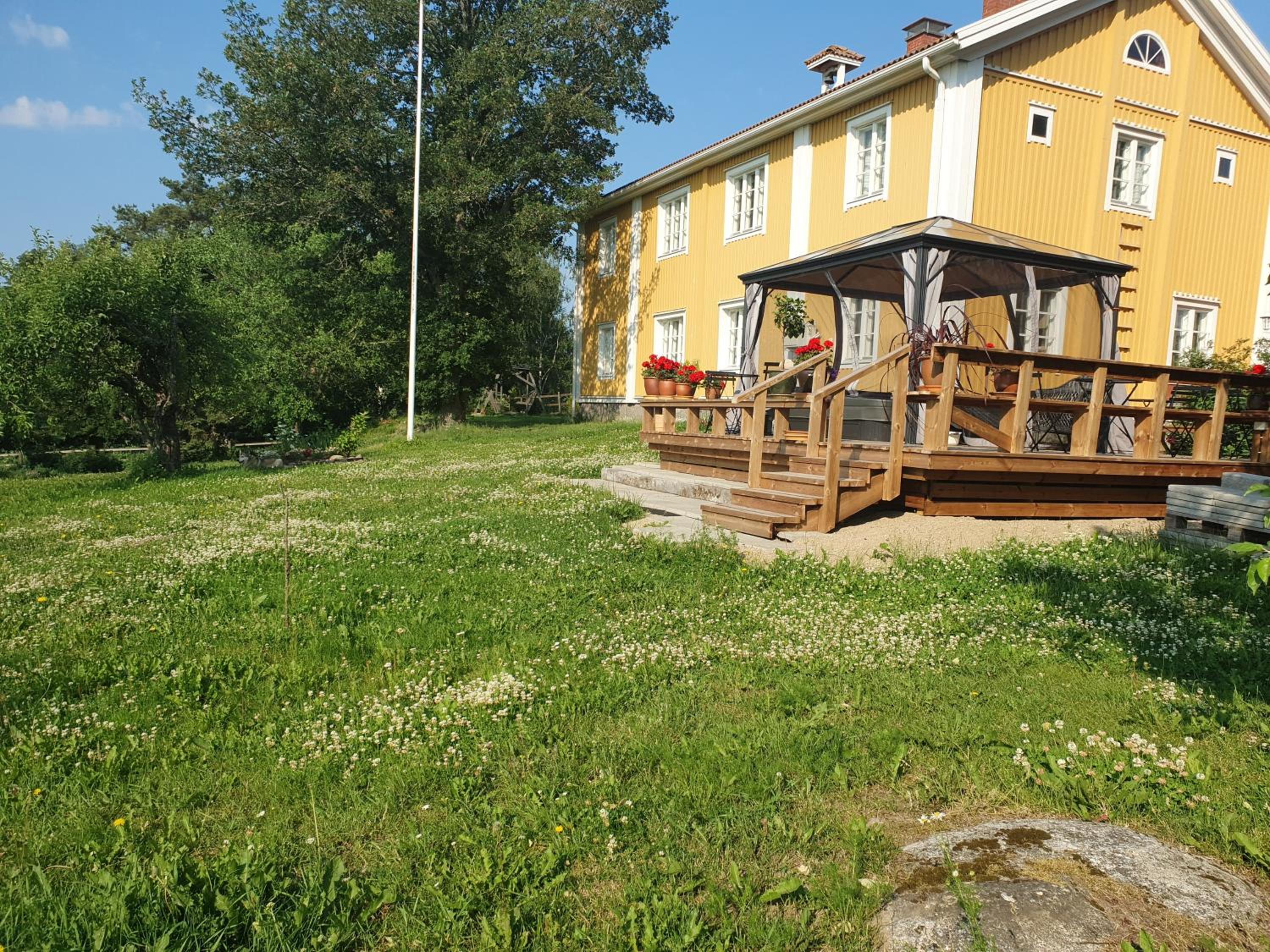 Photo 52