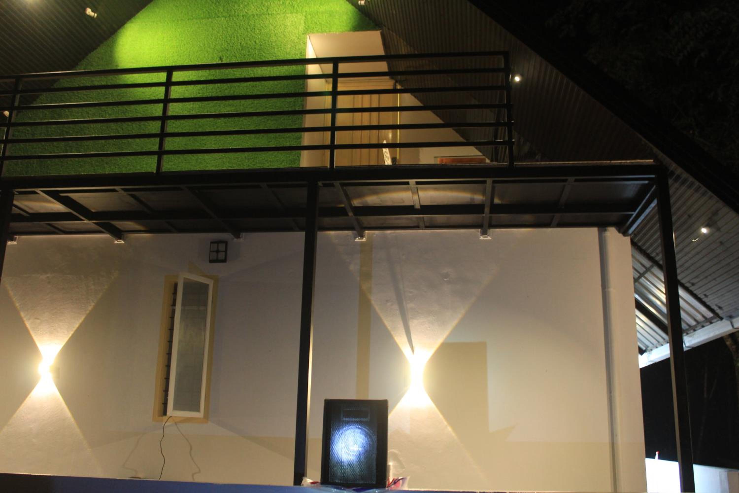 2BHK Homestay at Vagamon with Pool, Campfire and BBQ- Oakwood Oasis