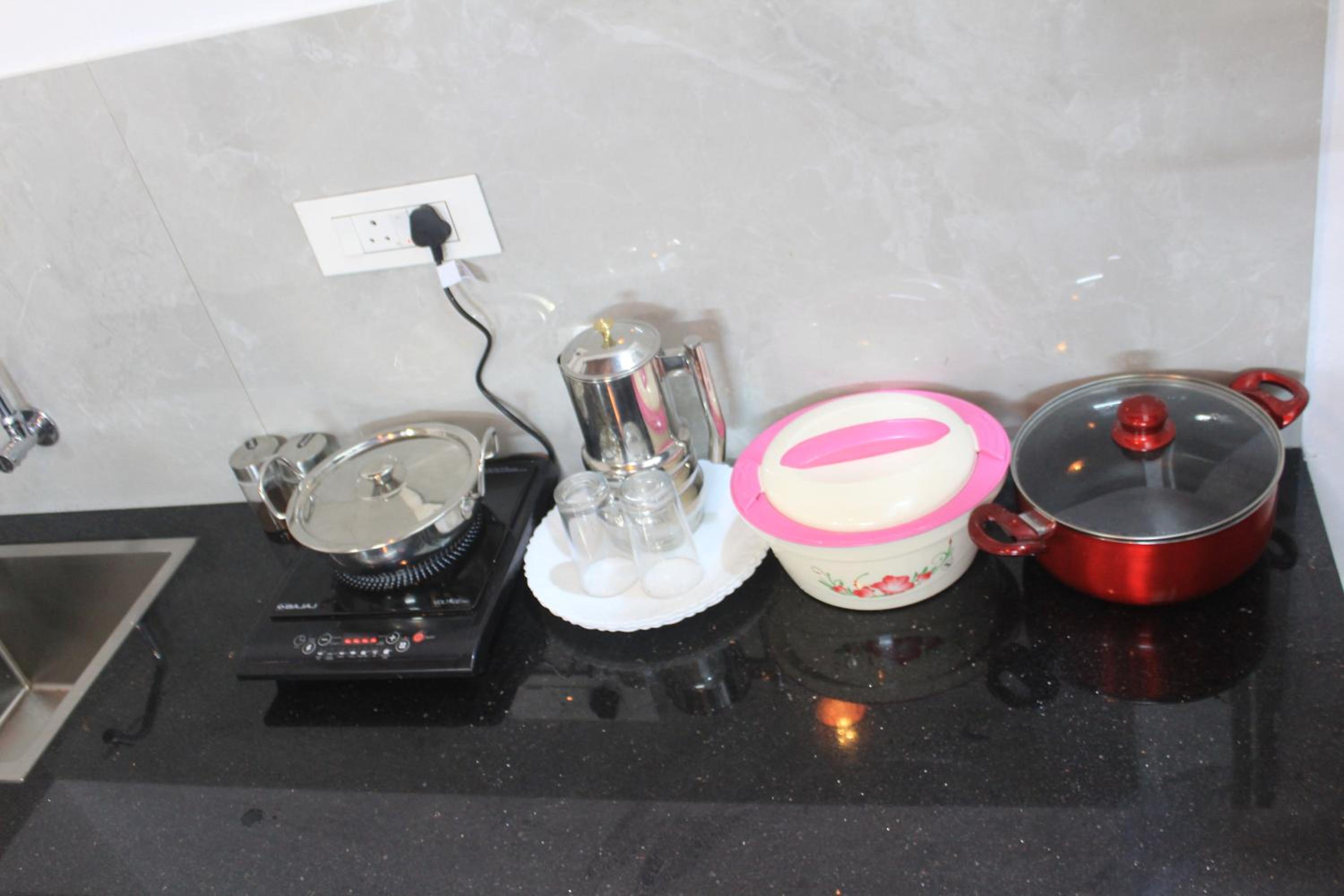 2BHK Homestay at Vagamon with Pool, Campfire and BBQ- Oakwood Oasis