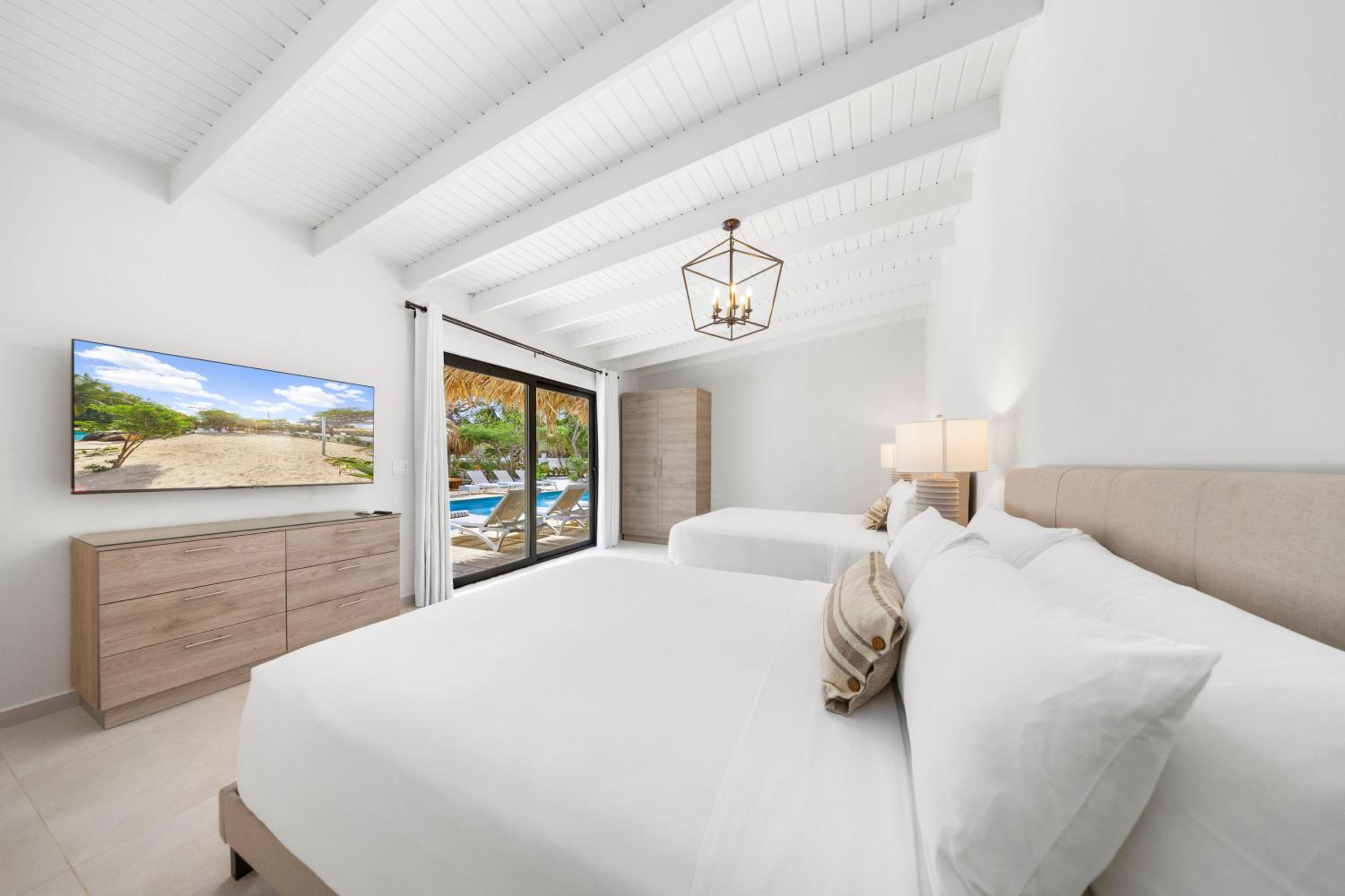 Boca Beach House NEW LUX 6 Bed 6 Bath Pool Walk To Beach