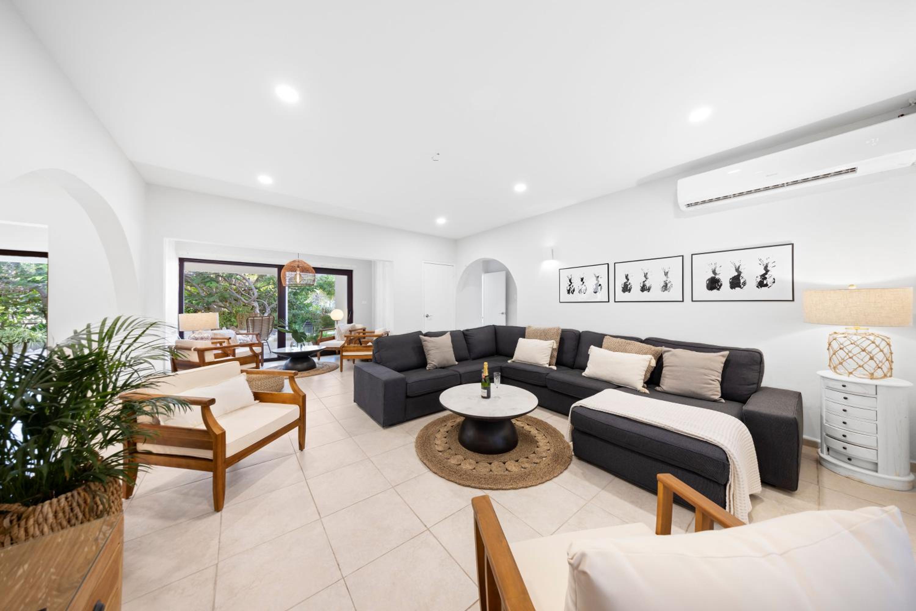 Boca Beach House NEW LUX 6 Bed 6 Bath Pool Walk To Beach