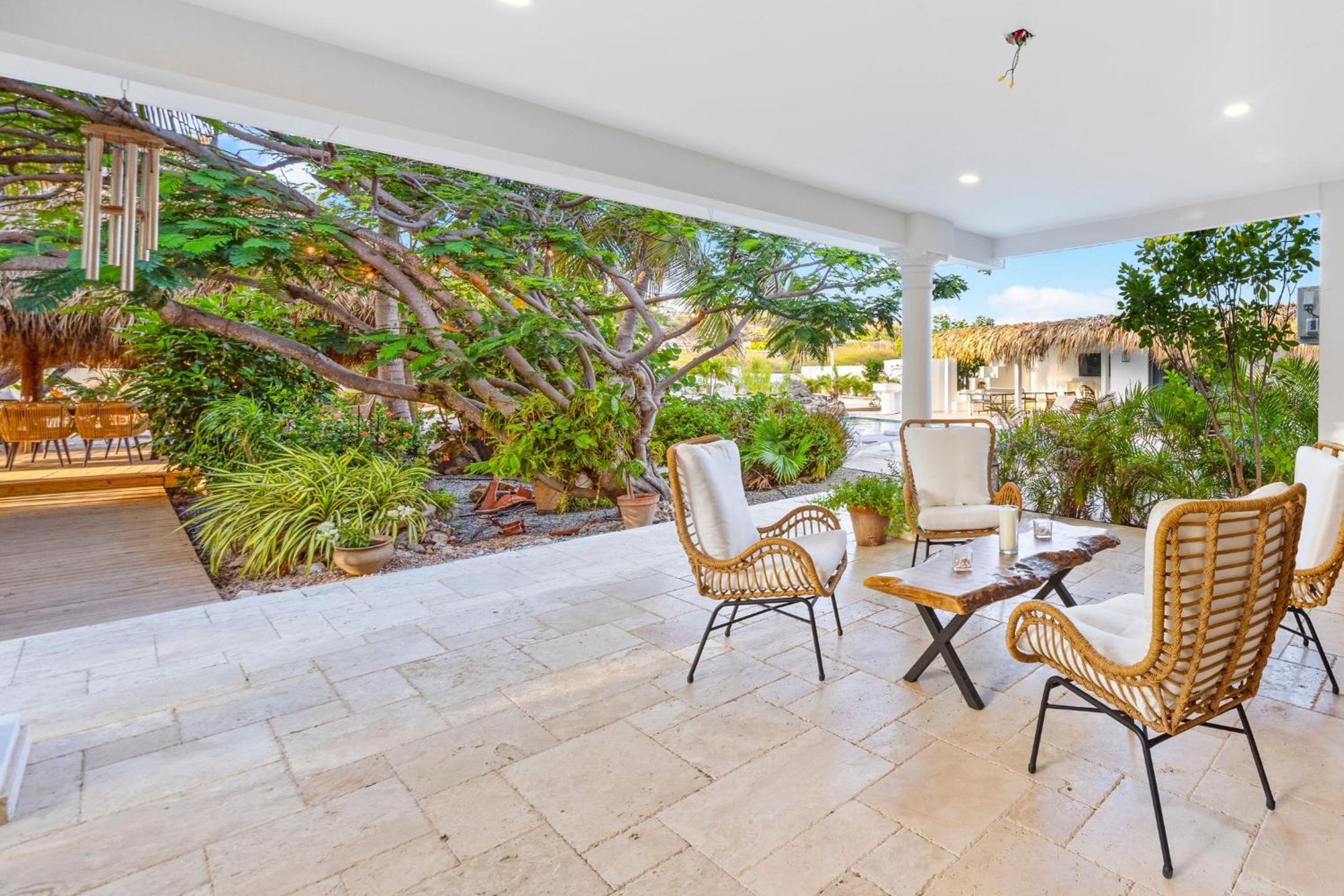 Boca Beach House NEW LUX 6 Bed 6 Bath Pool Walk To Beach
