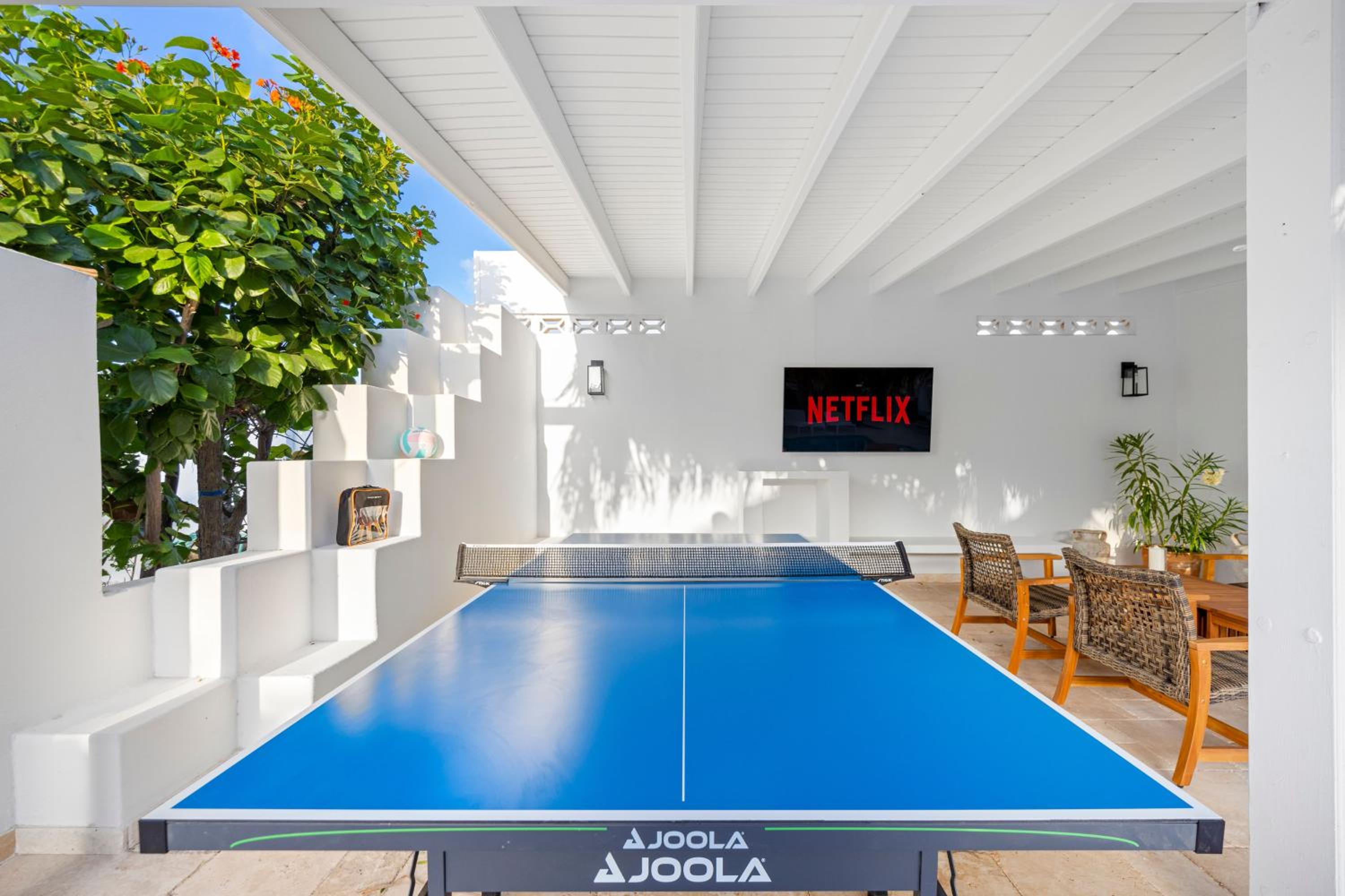 Boca Beach House NEW LUX 6 Bed 6 Bath Pool Walk To Beach