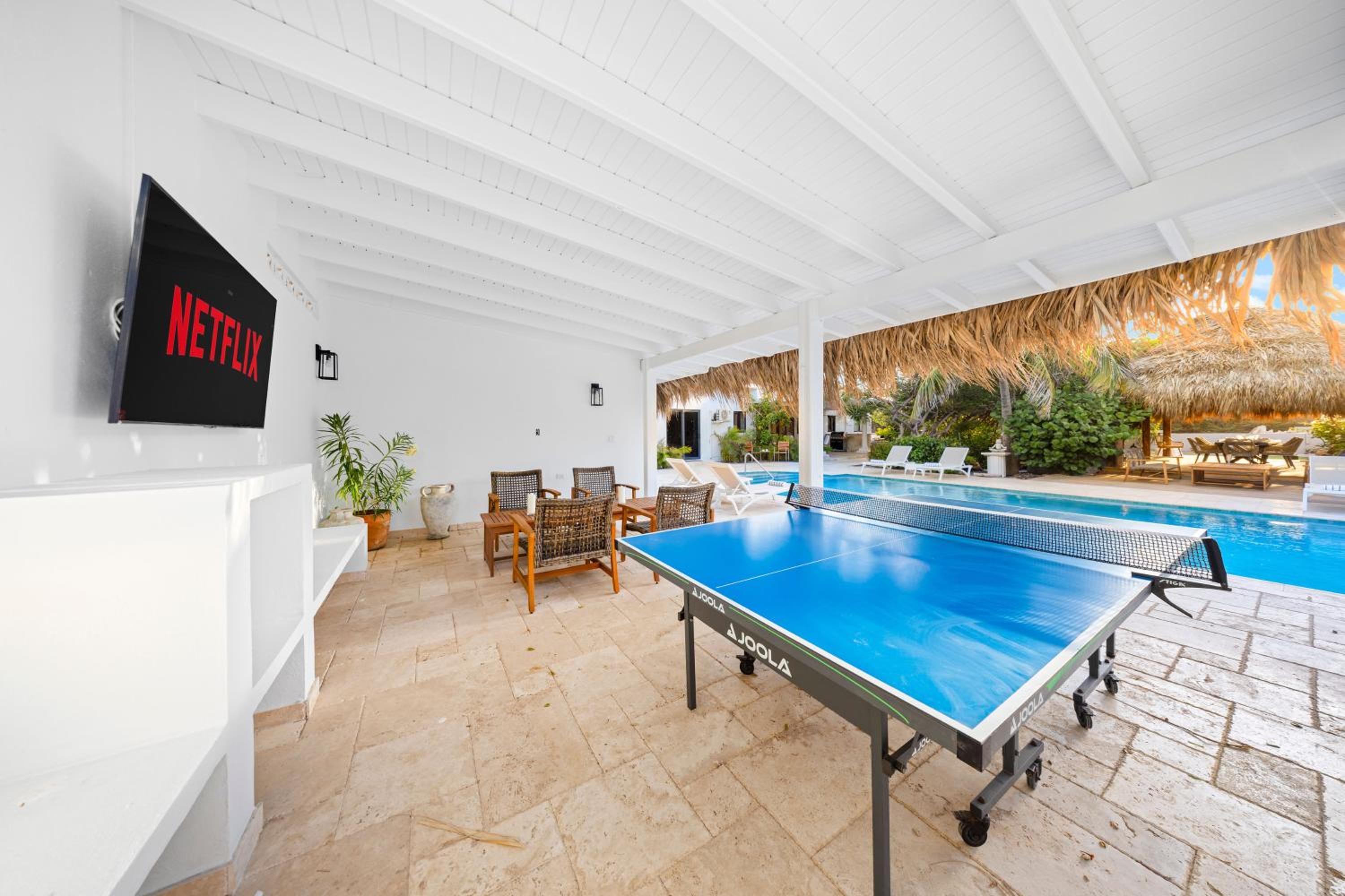 Boca Beach House NEW LUX 6 Bed 6 Bath Pool Walk To Beach
