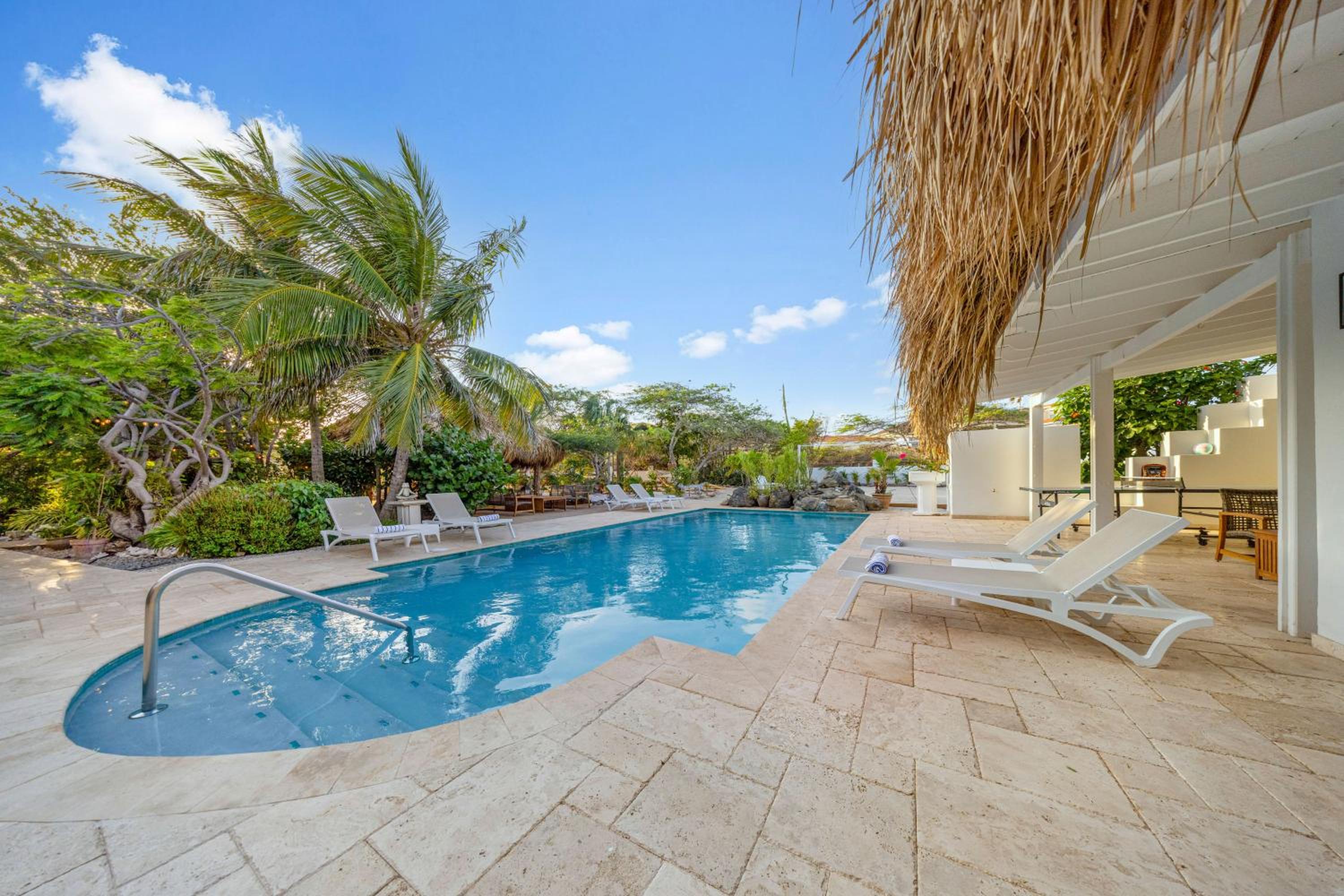 Boca Beach House NEW LUX 6 Bed 6 Bath Pool Walk To Beach