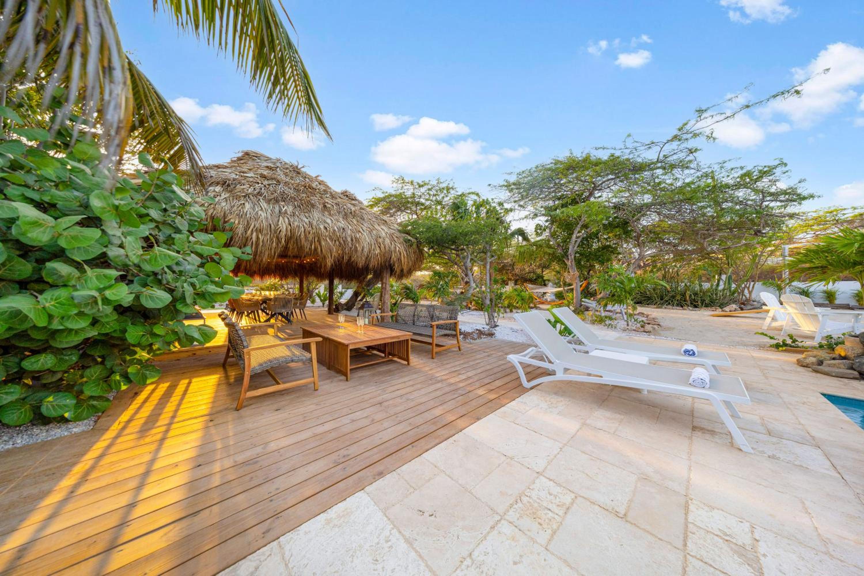 Boca Beach House NEW LUX 6 Bed 6 Bath Pool Walk To Beach