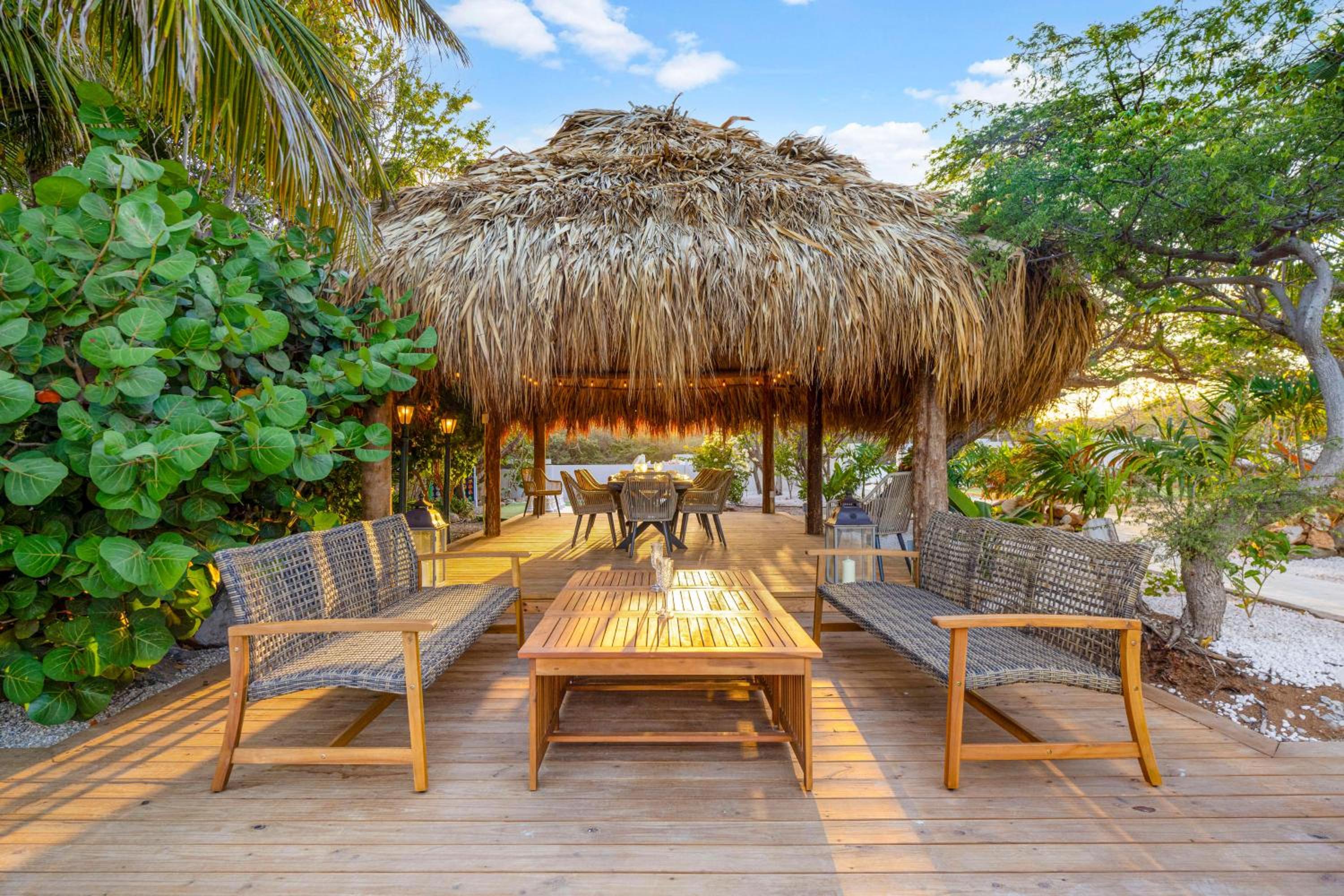 Boca Beach House NEW LUX 6 Bed 6 Bath Pool Walk To Beach