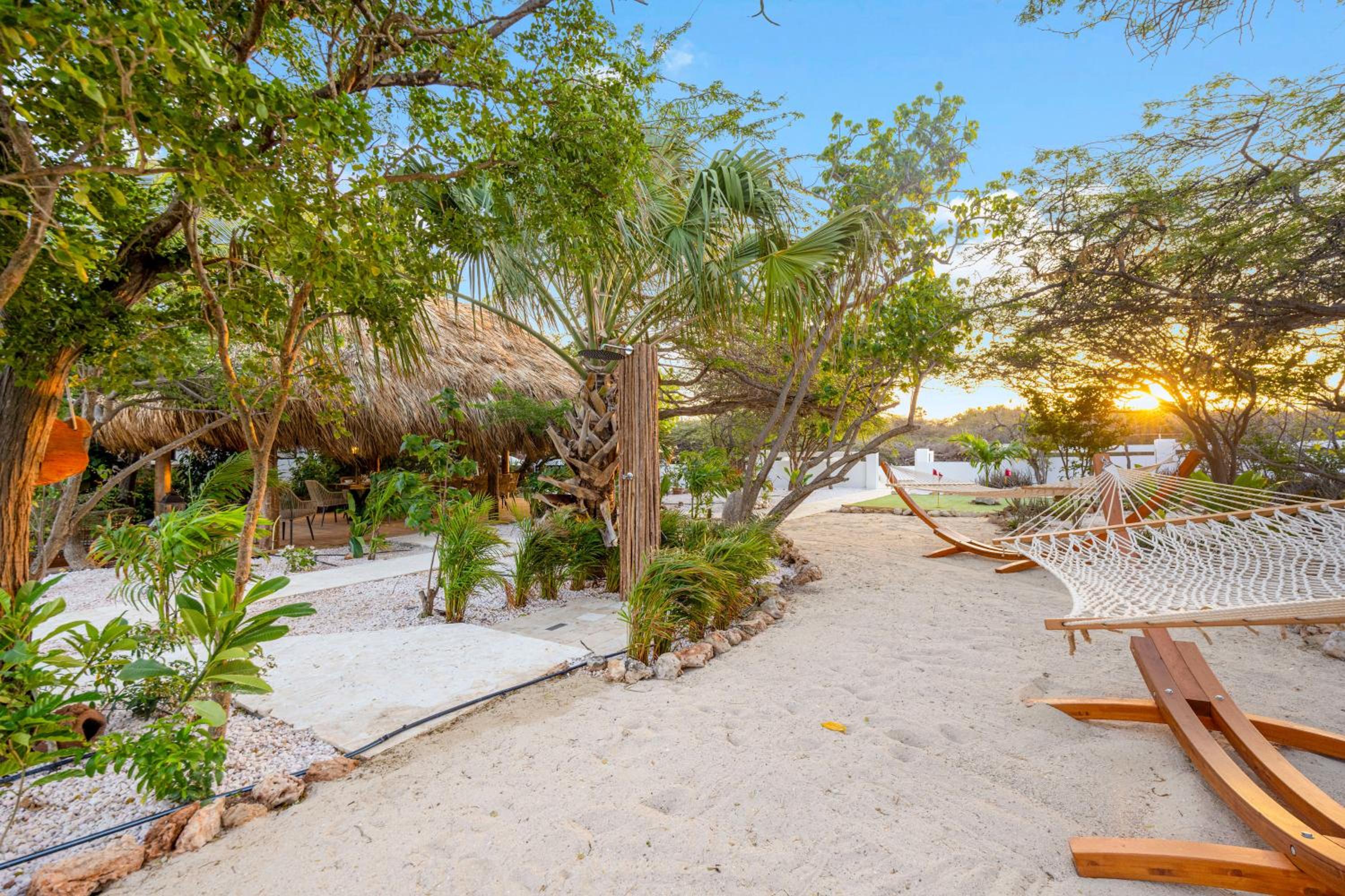 Boca Beach House NEW LUX 6 Bed 6 Bath Pool Walk To Beach