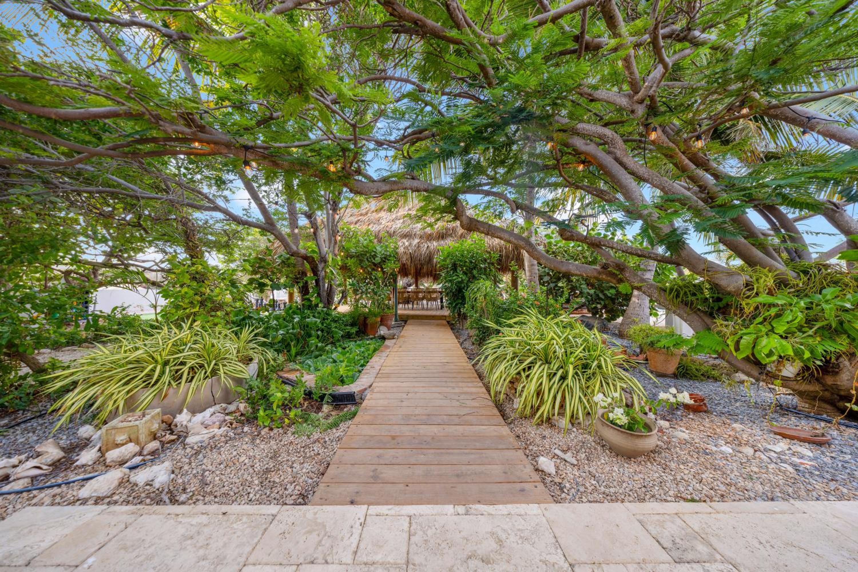 Boca Beach House NEW LUX 6 Bed 6 Bath Pool Walk To Beach