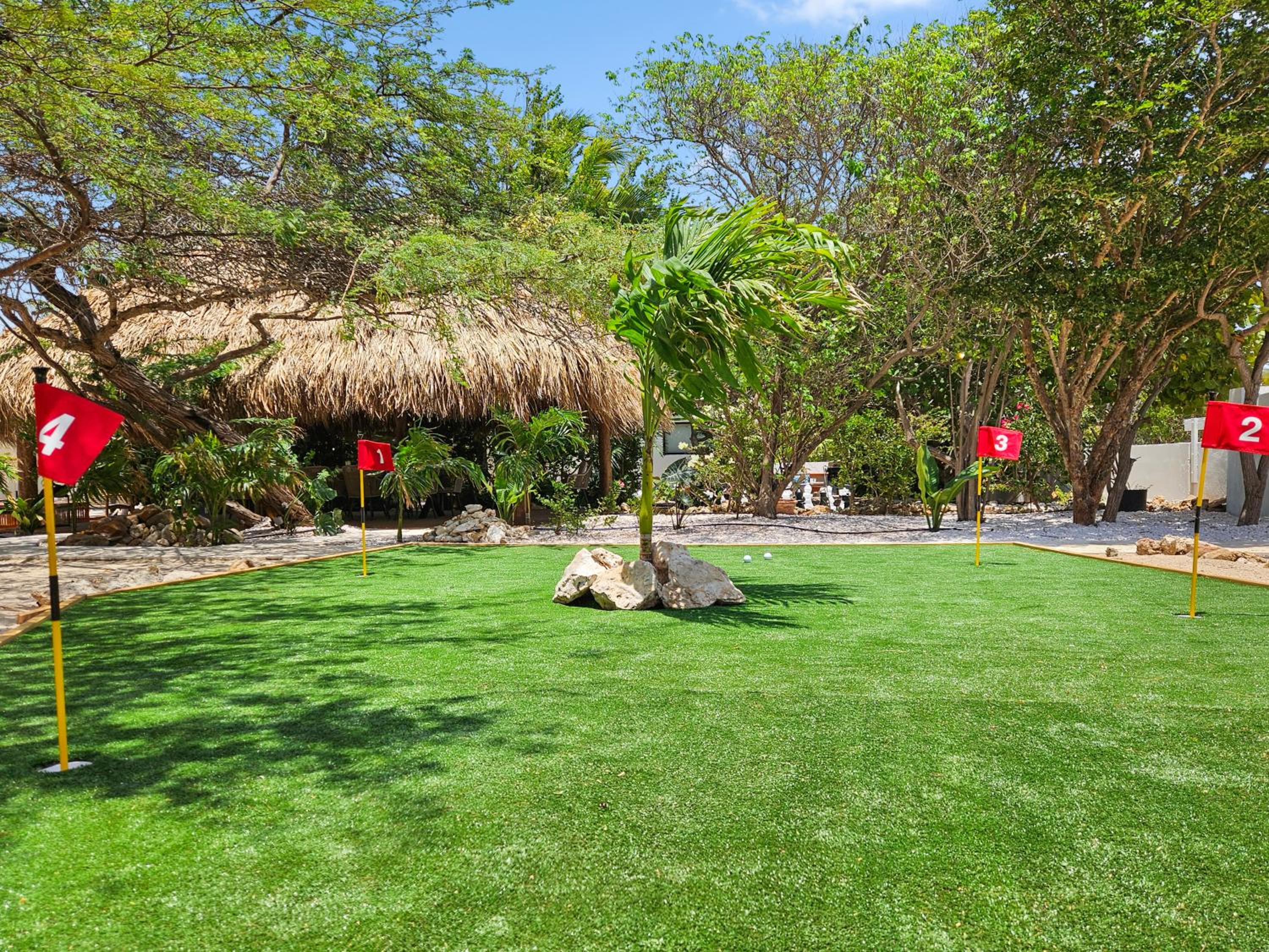 Boca Beach House NEW LUX 6 Bed 6 Bath Pool Walk To Beach