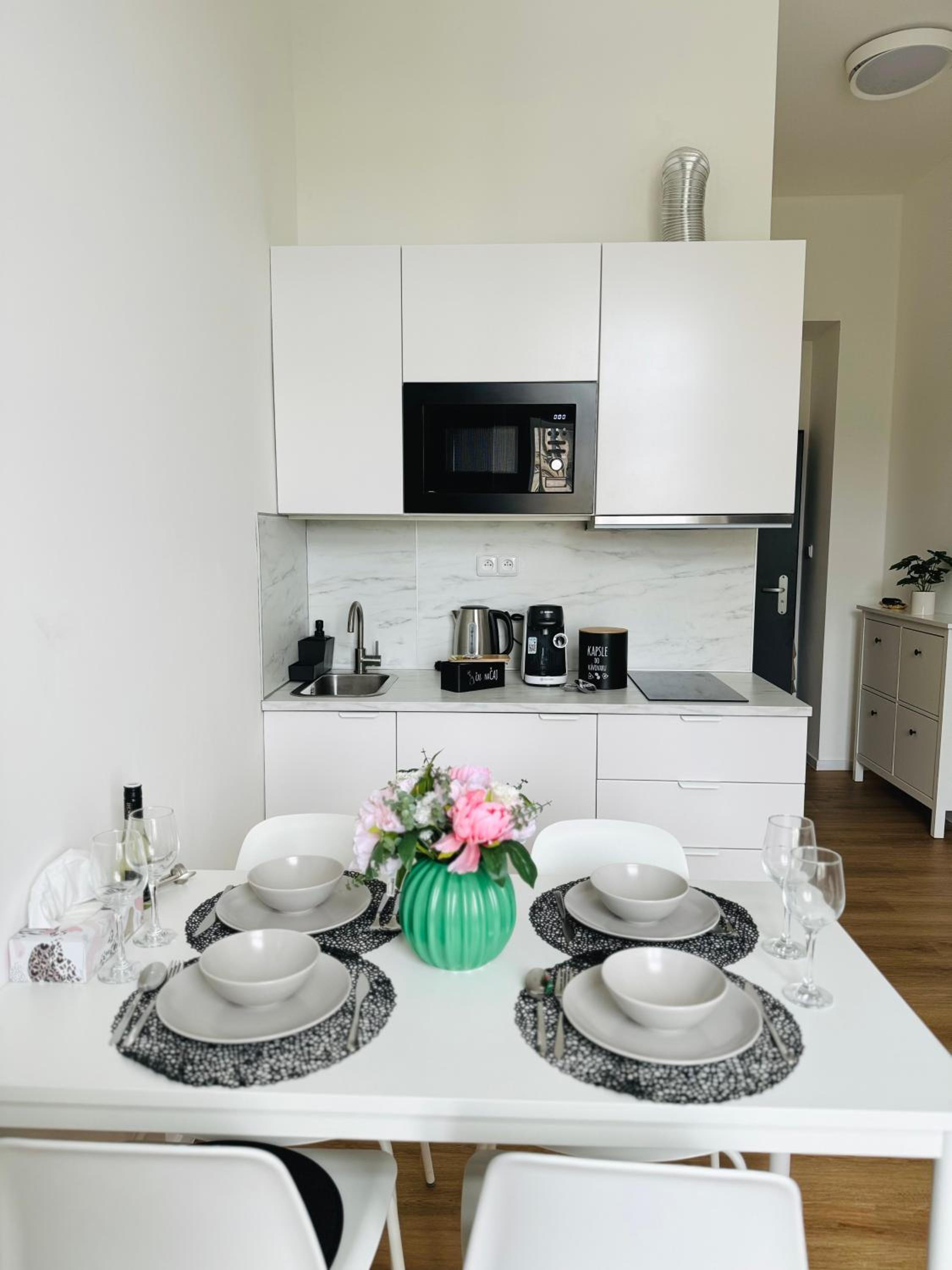 Apartman Namesti Miru