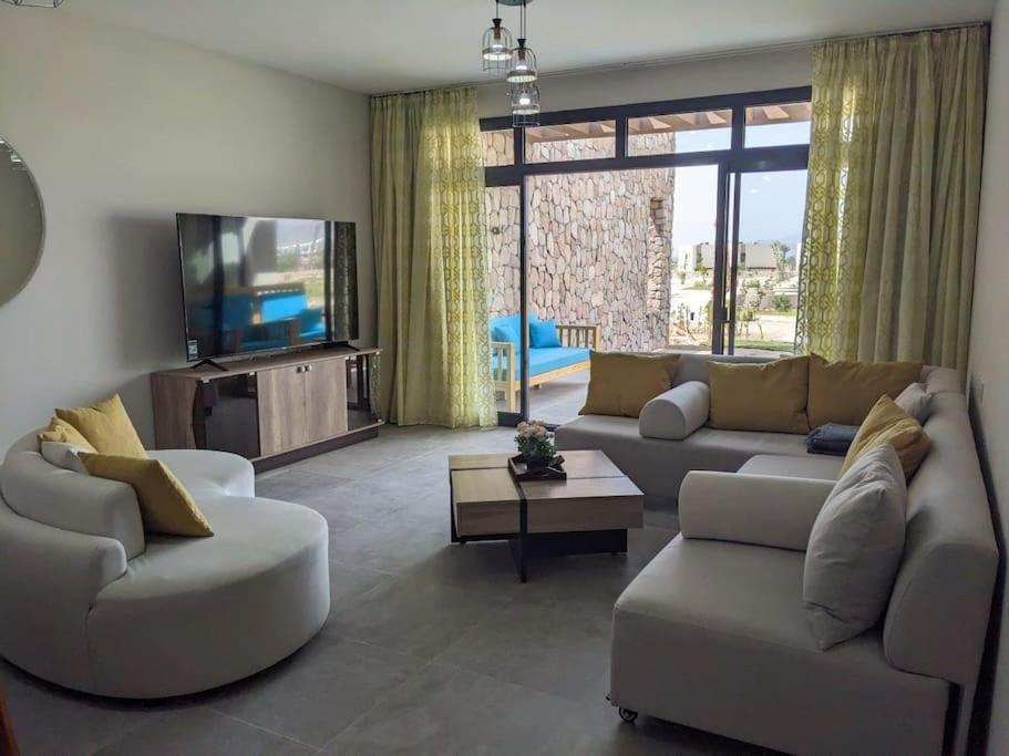 2BR Somabay Twin Villa in Mesca Near Beach & Pools view 4