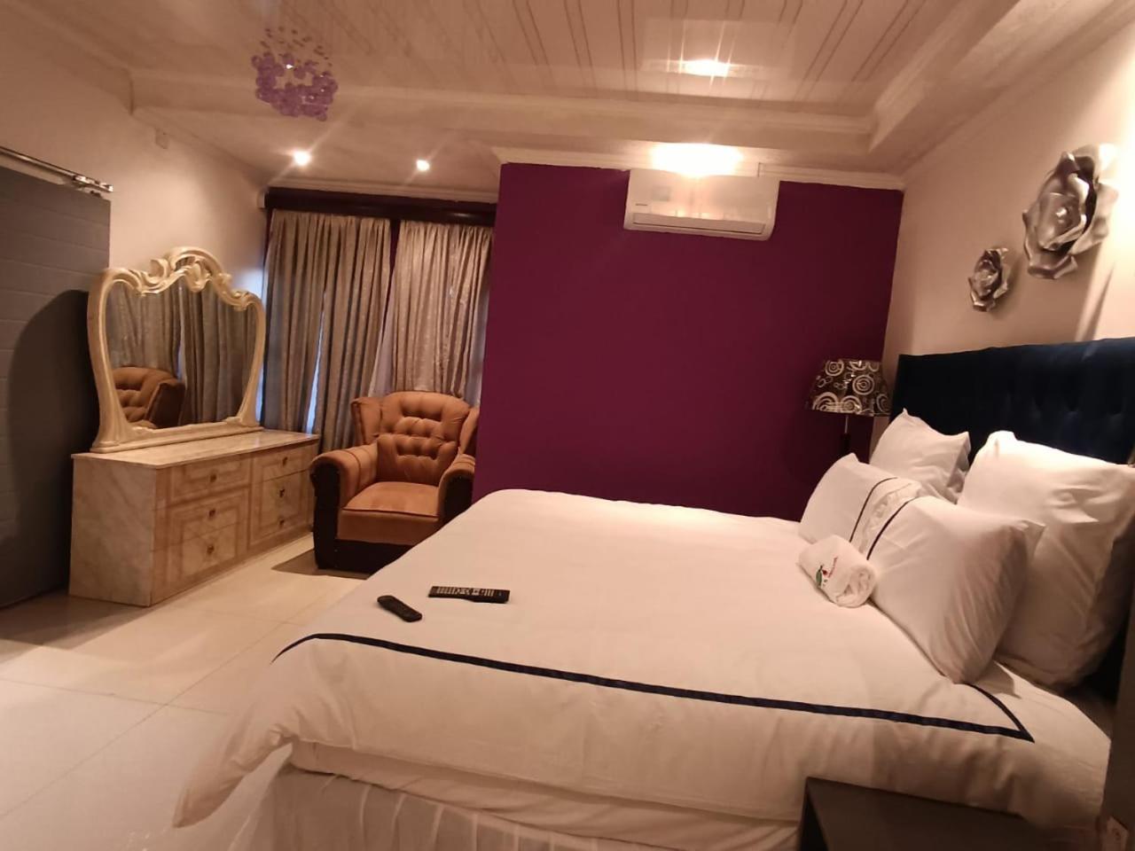 Manasseh Bed & BreakFast Gabs North