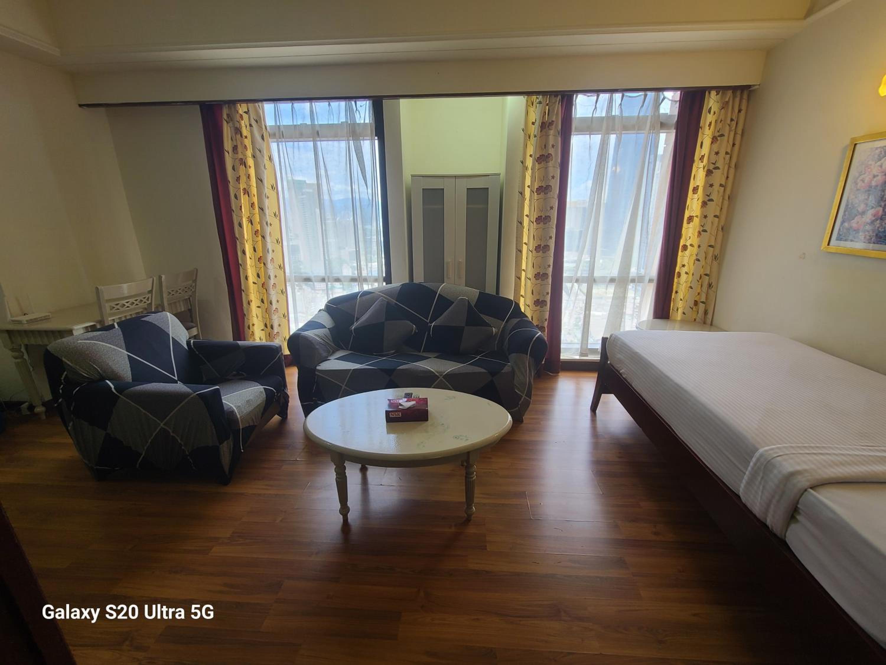KL Time Square Hotal Sarvice Suite