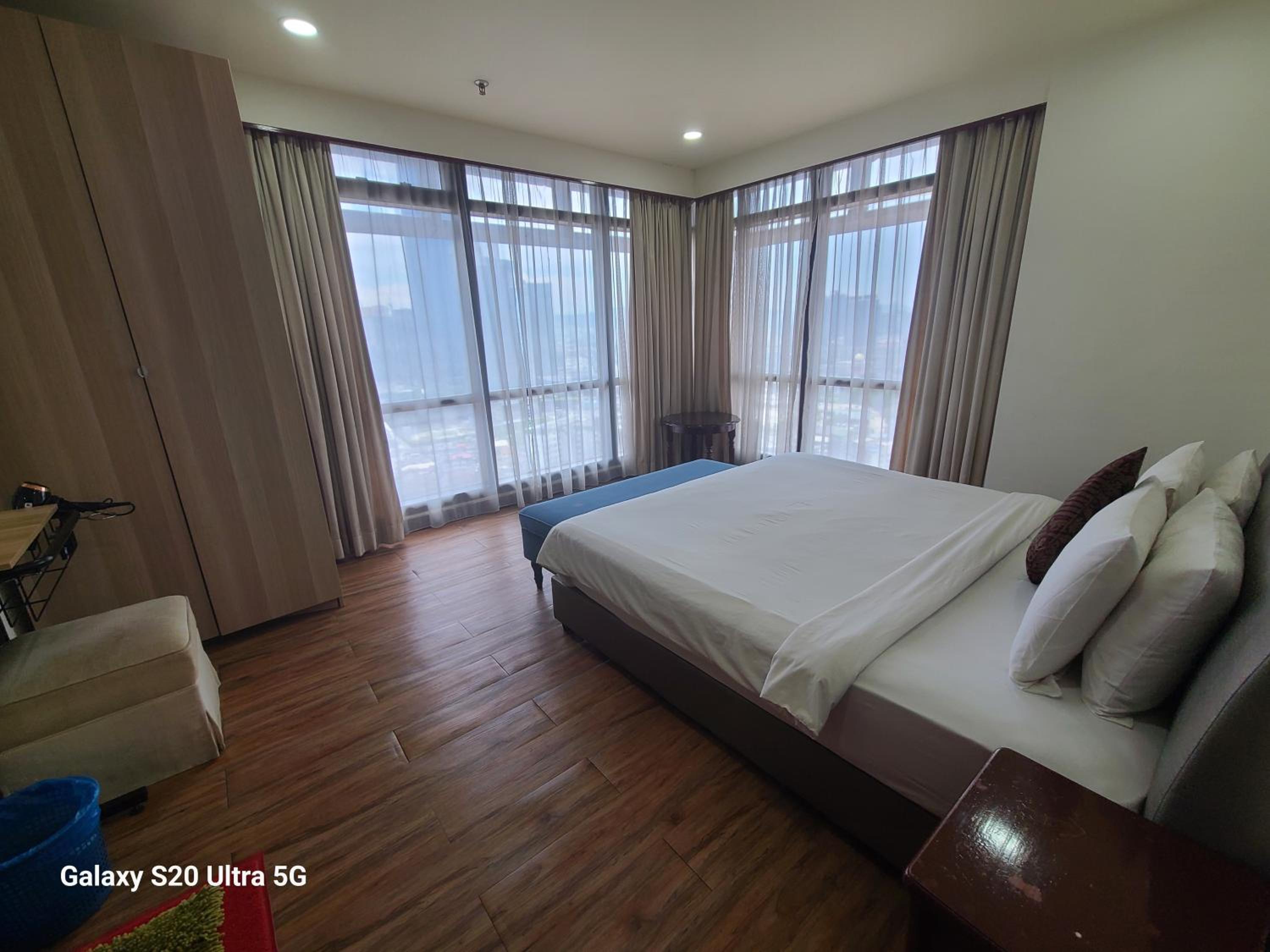 KL Time Square Hotal Sarvice Suite