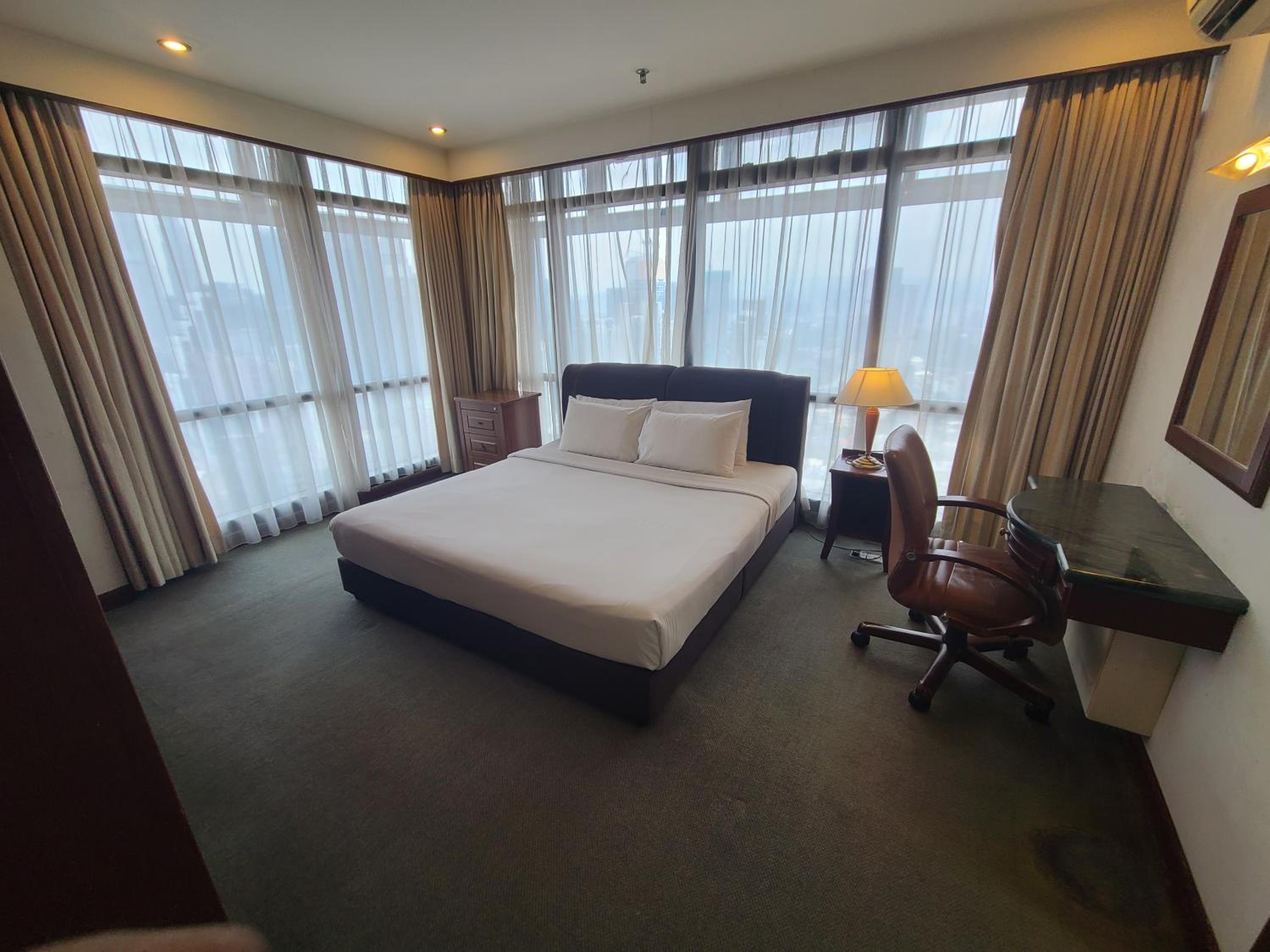KL Time Square Hotal Sarvice Suite