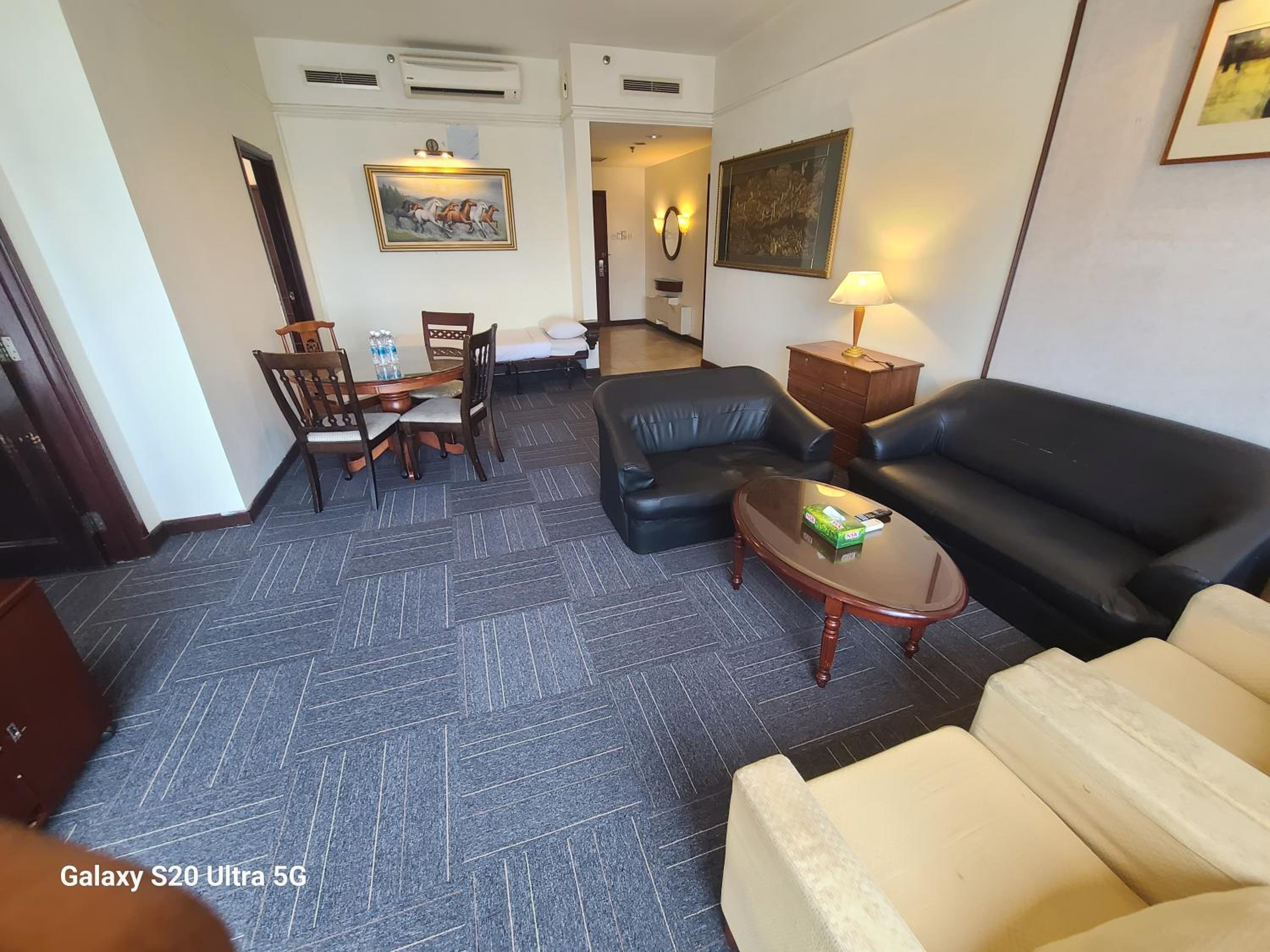 KL Time Square Hotal Sarvice Suite