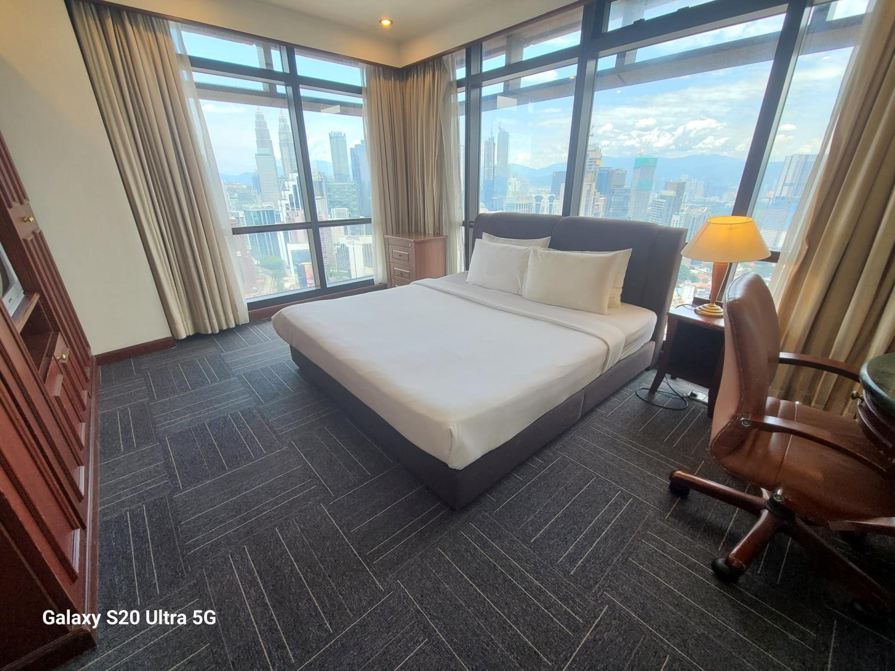 KL Time Square Hotal Sarvice Suite