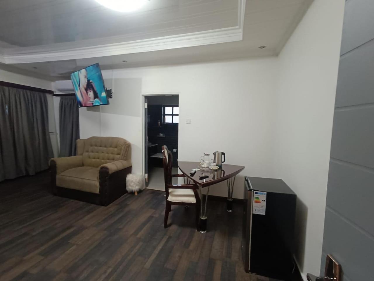 Manasseh Bed & BreakFast Gabs North