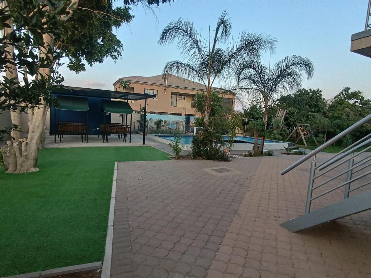 Manasseh Bed & BreakFast Gabs North