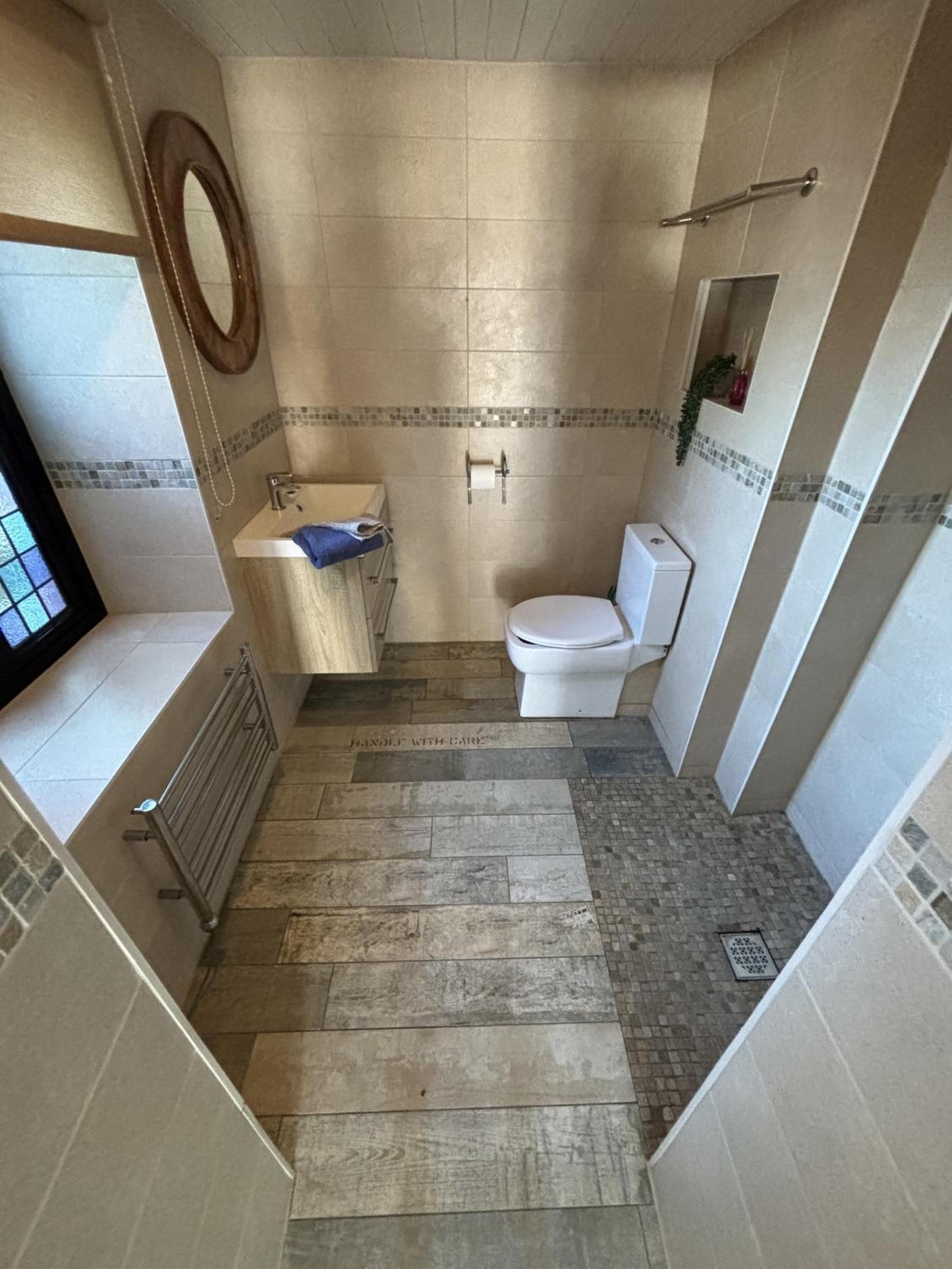 Llanfair Hall, Dog Friendly, Cinema, Games Room, Hot Tub