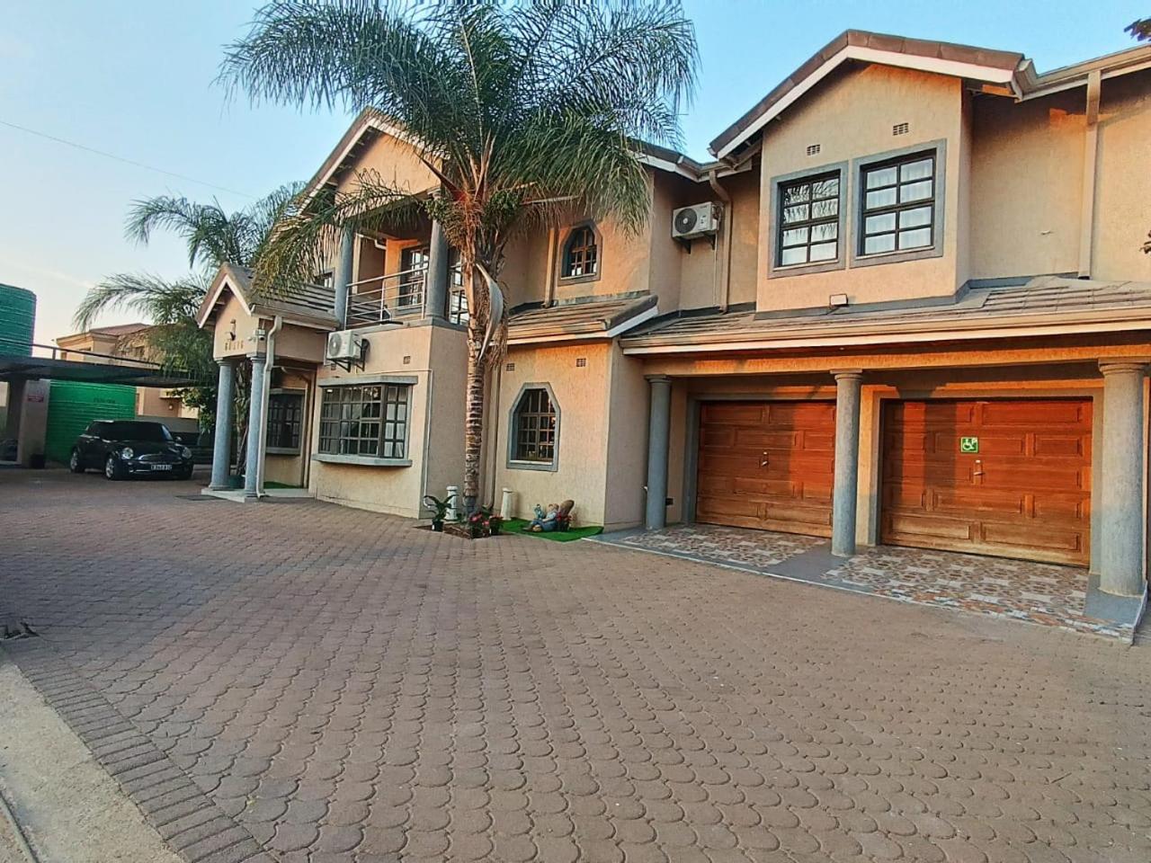 Manasseh Bed & BreakFast Gabs North