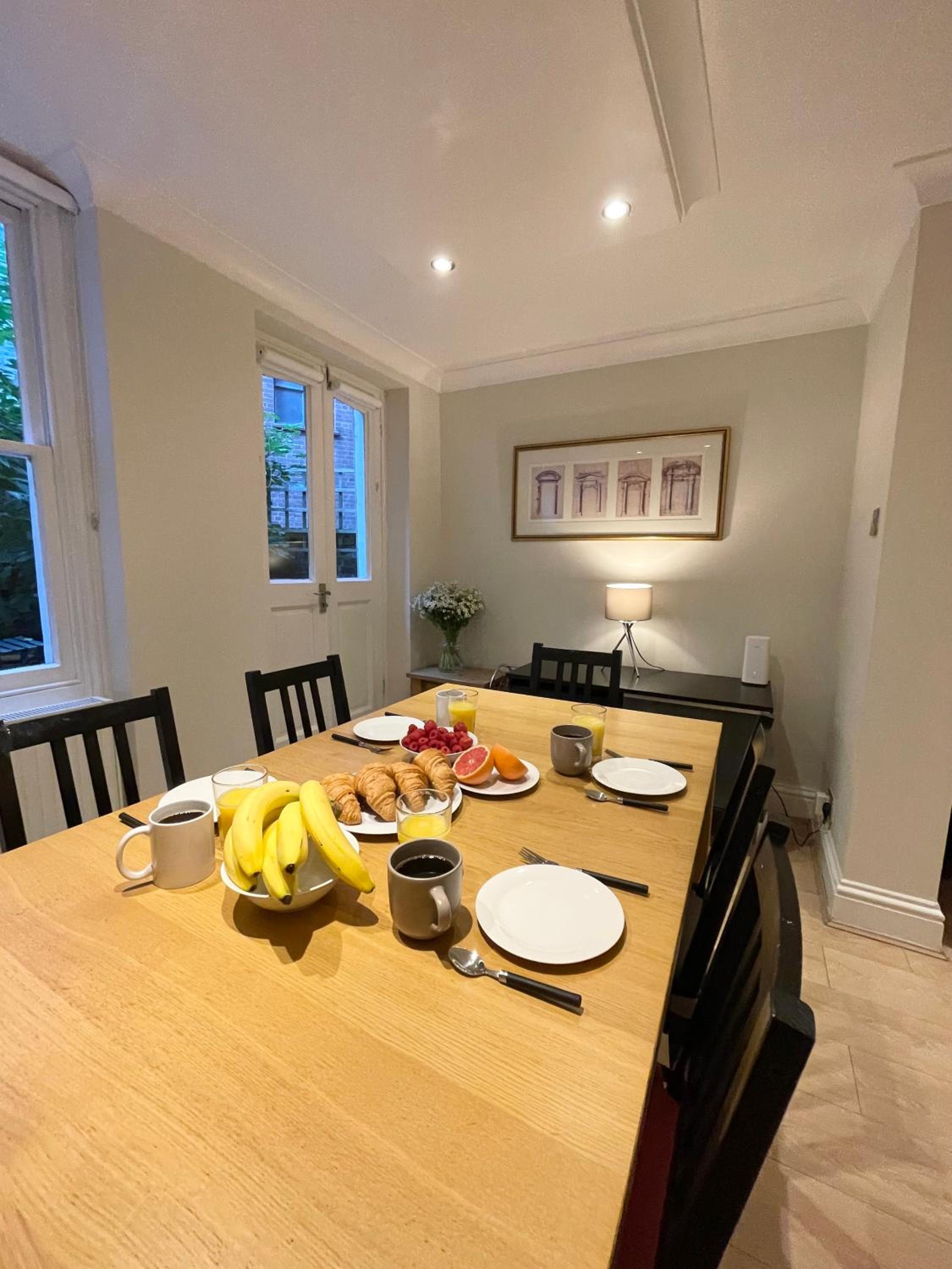 Pimlico Apartment