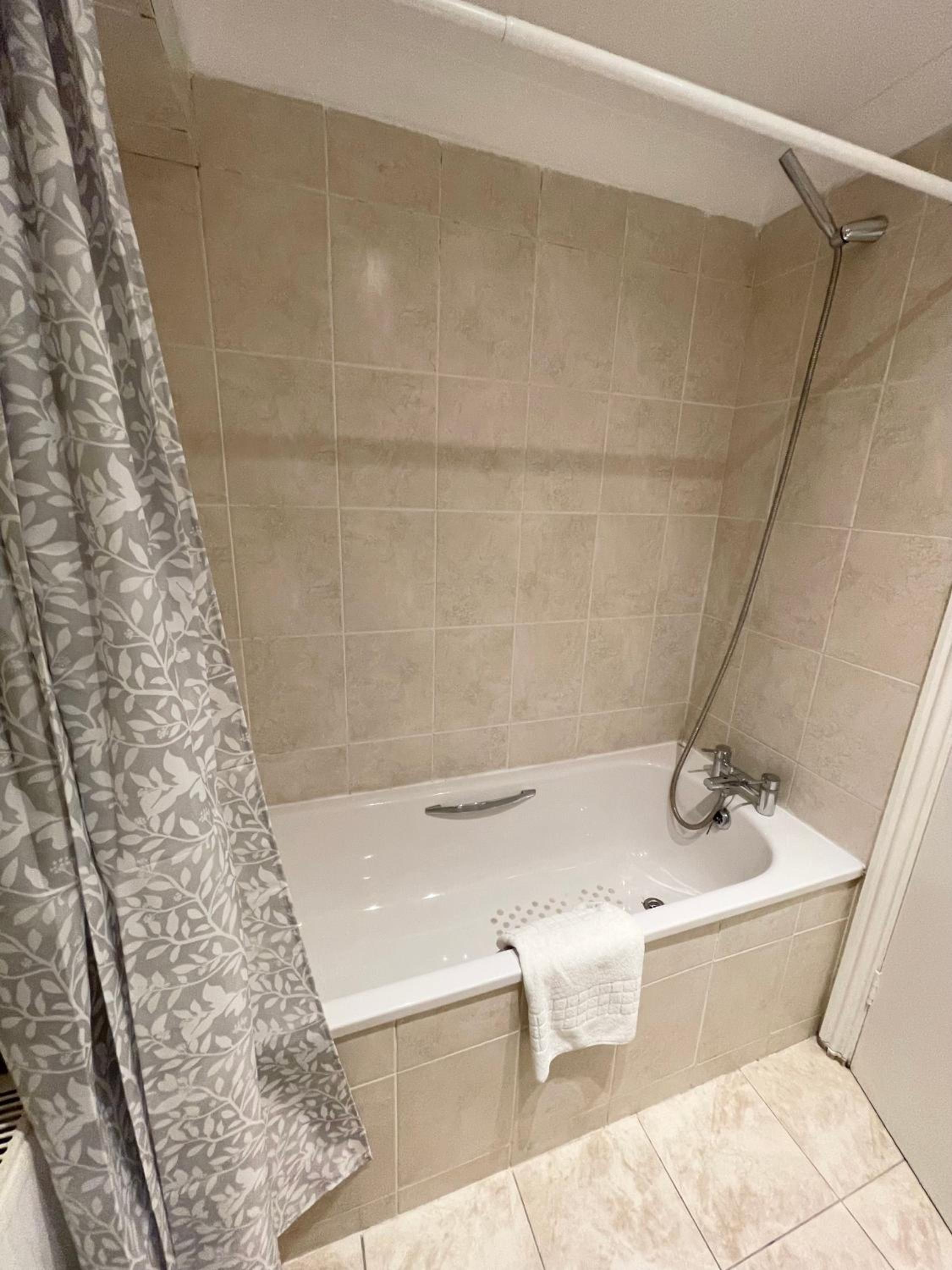 Pimlico Apartment