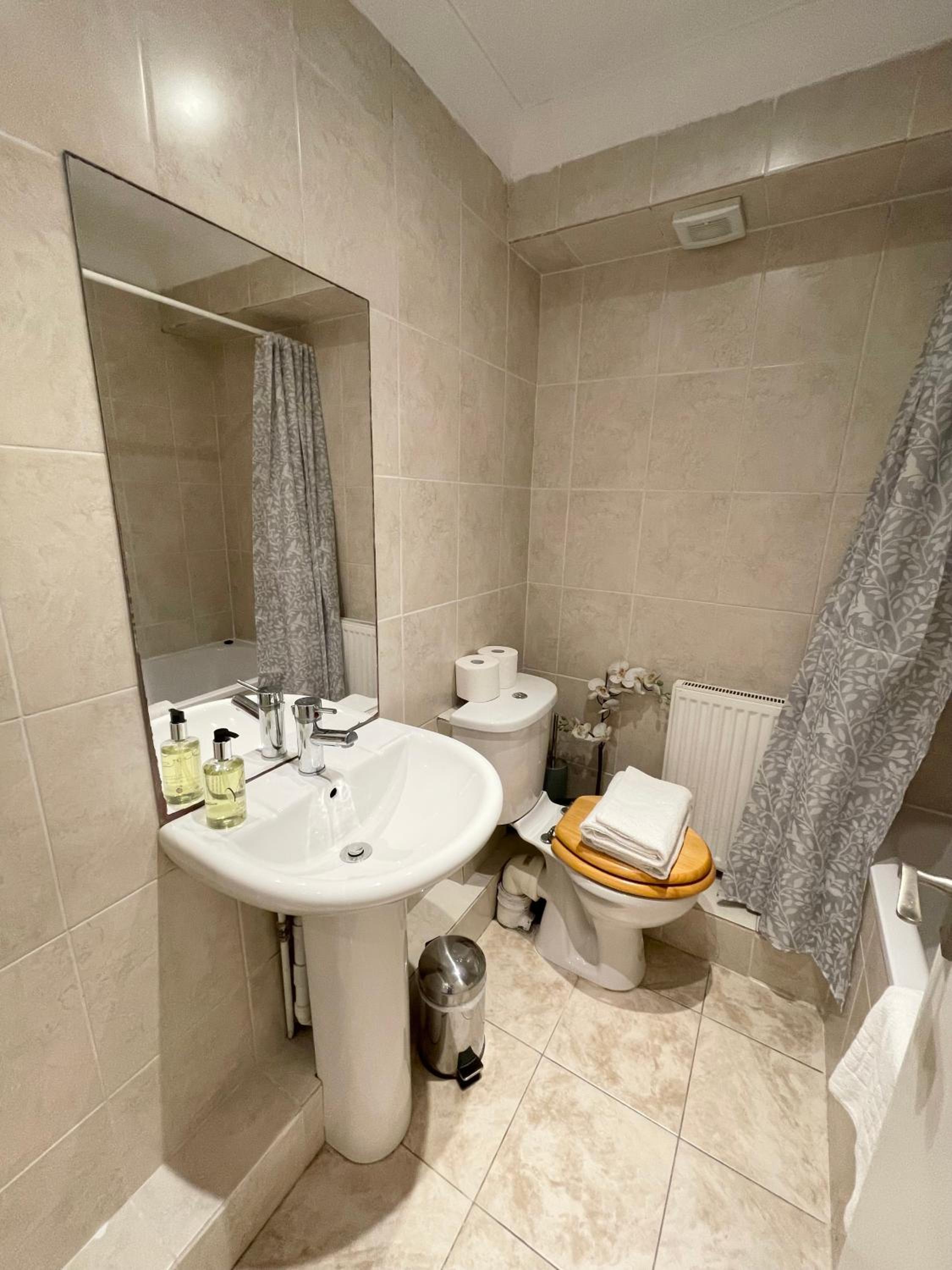 Pimlico Apartment