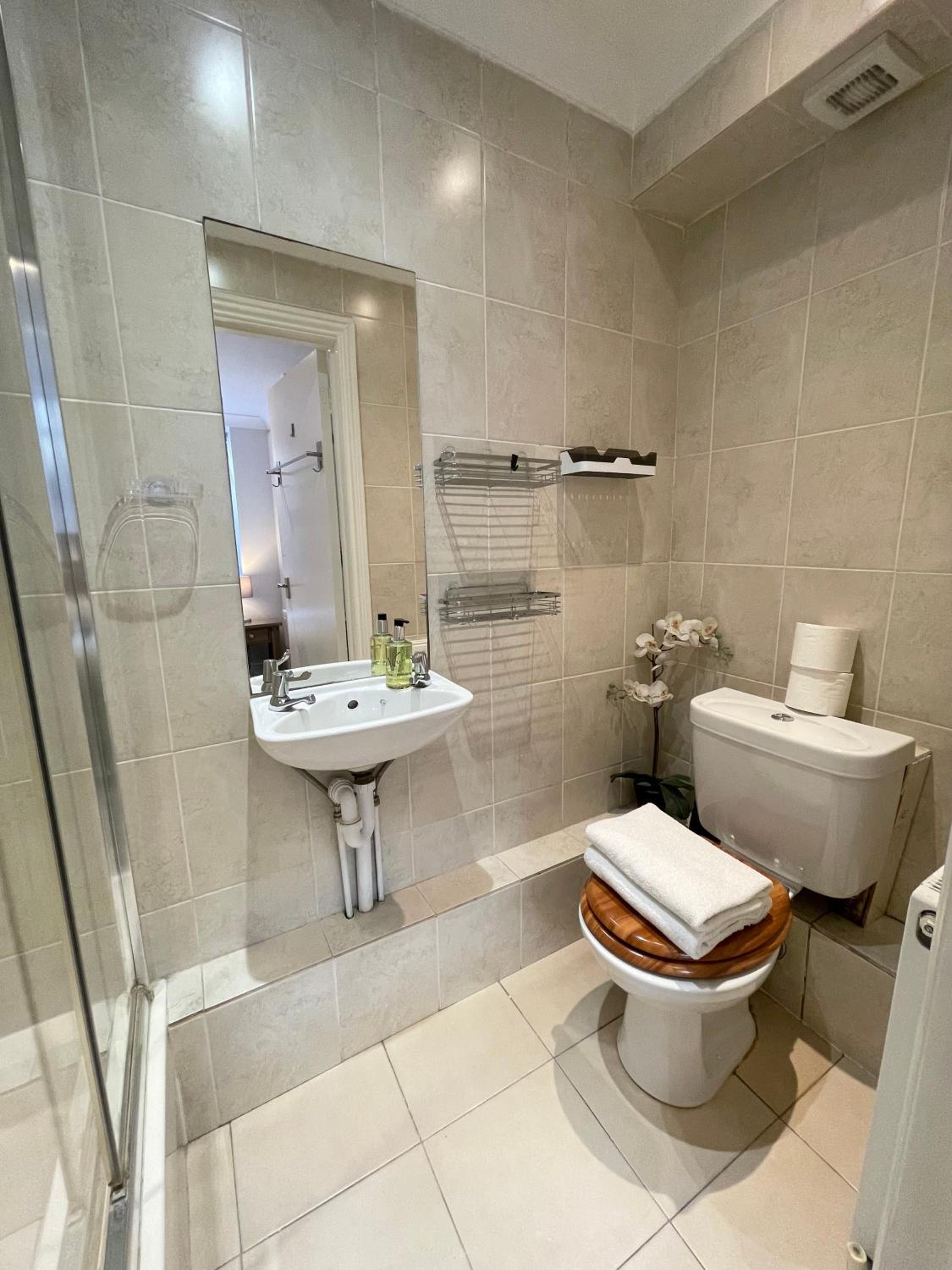 Pimlico Apartment