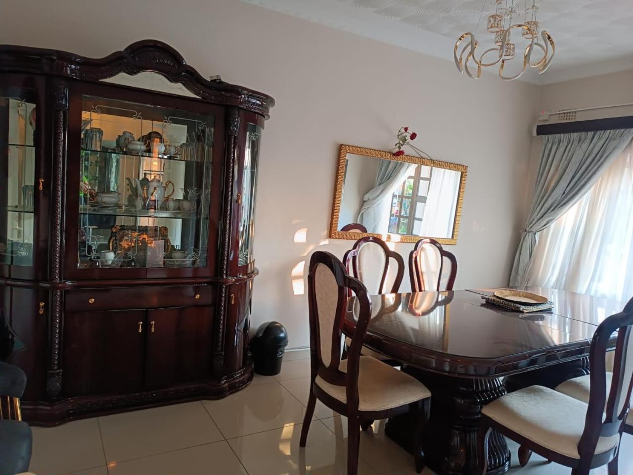 Manasseh Bed & BreakFast Gabs North