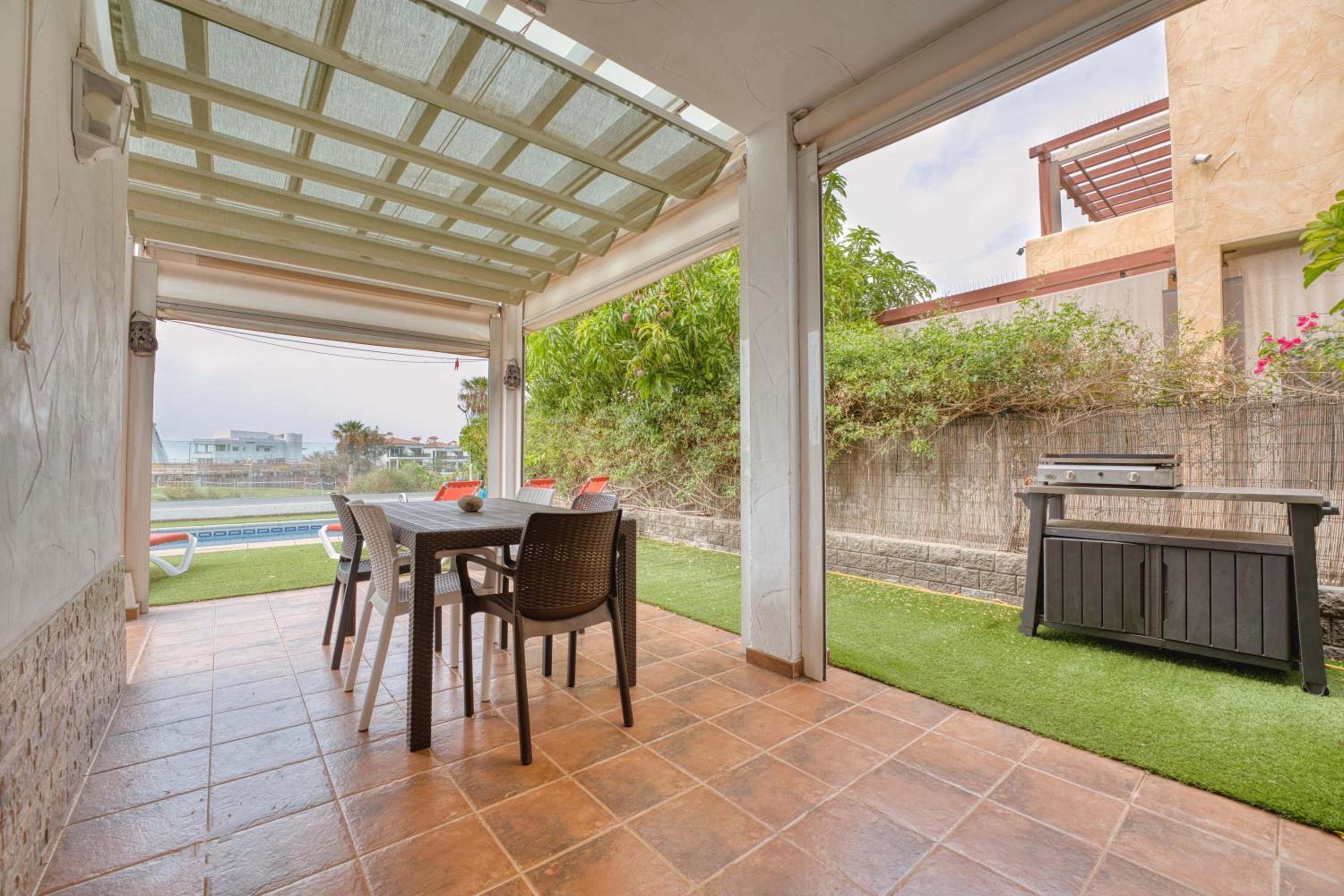 Villa Laurisilva in Amarilla Golf