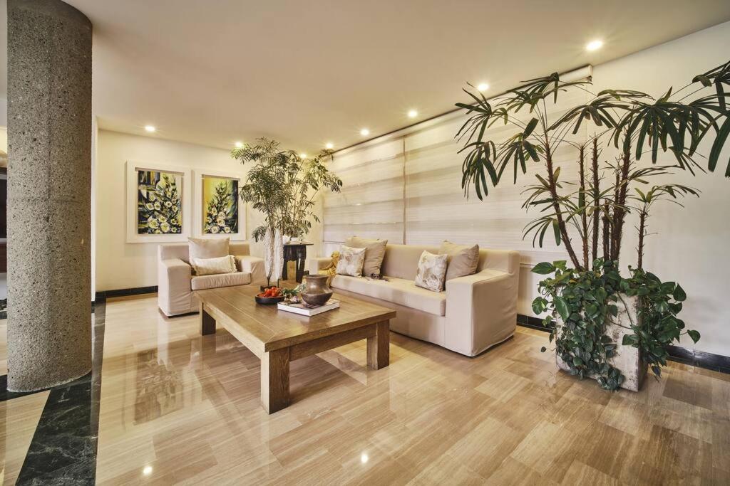 Palms retreat