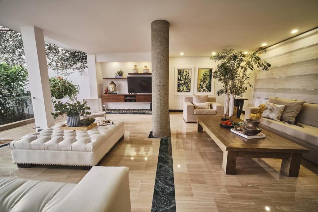 Palms retreat
