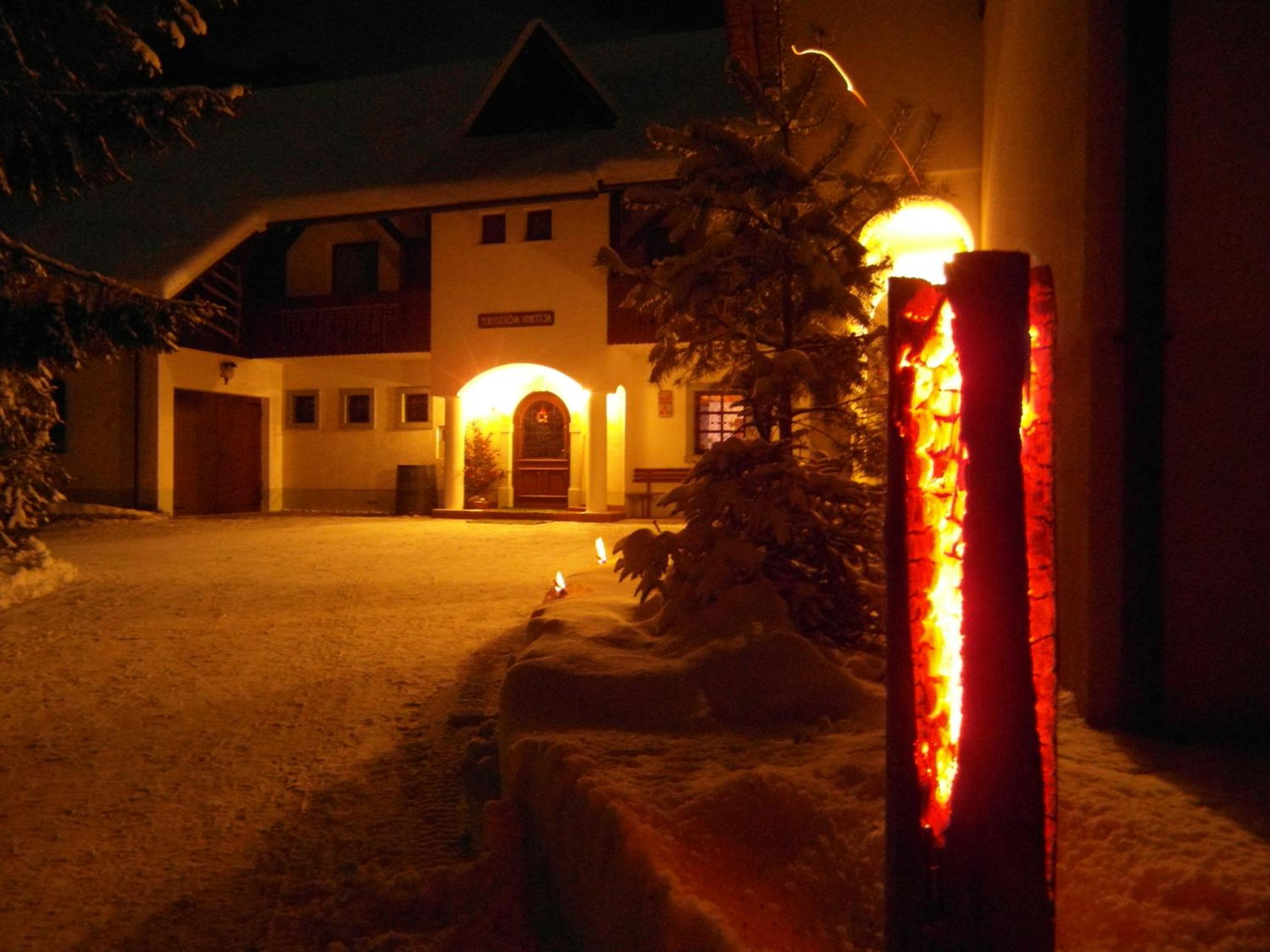 Photo 46