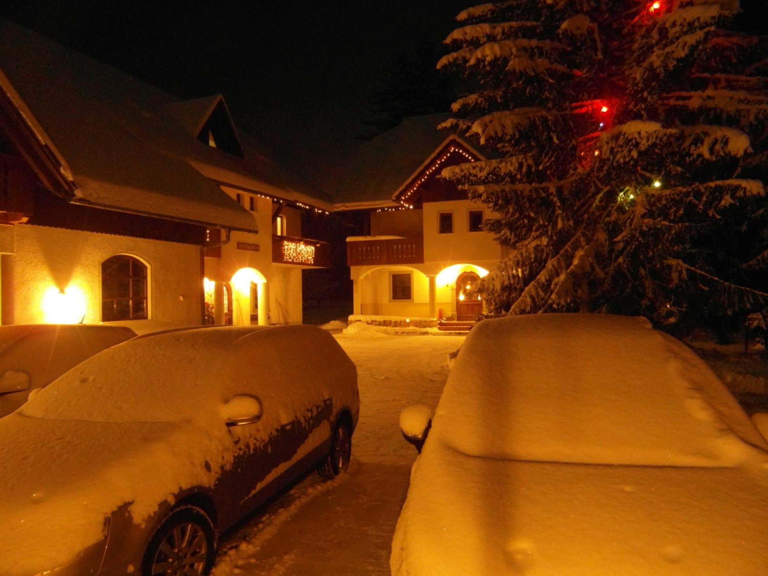 Photo 44