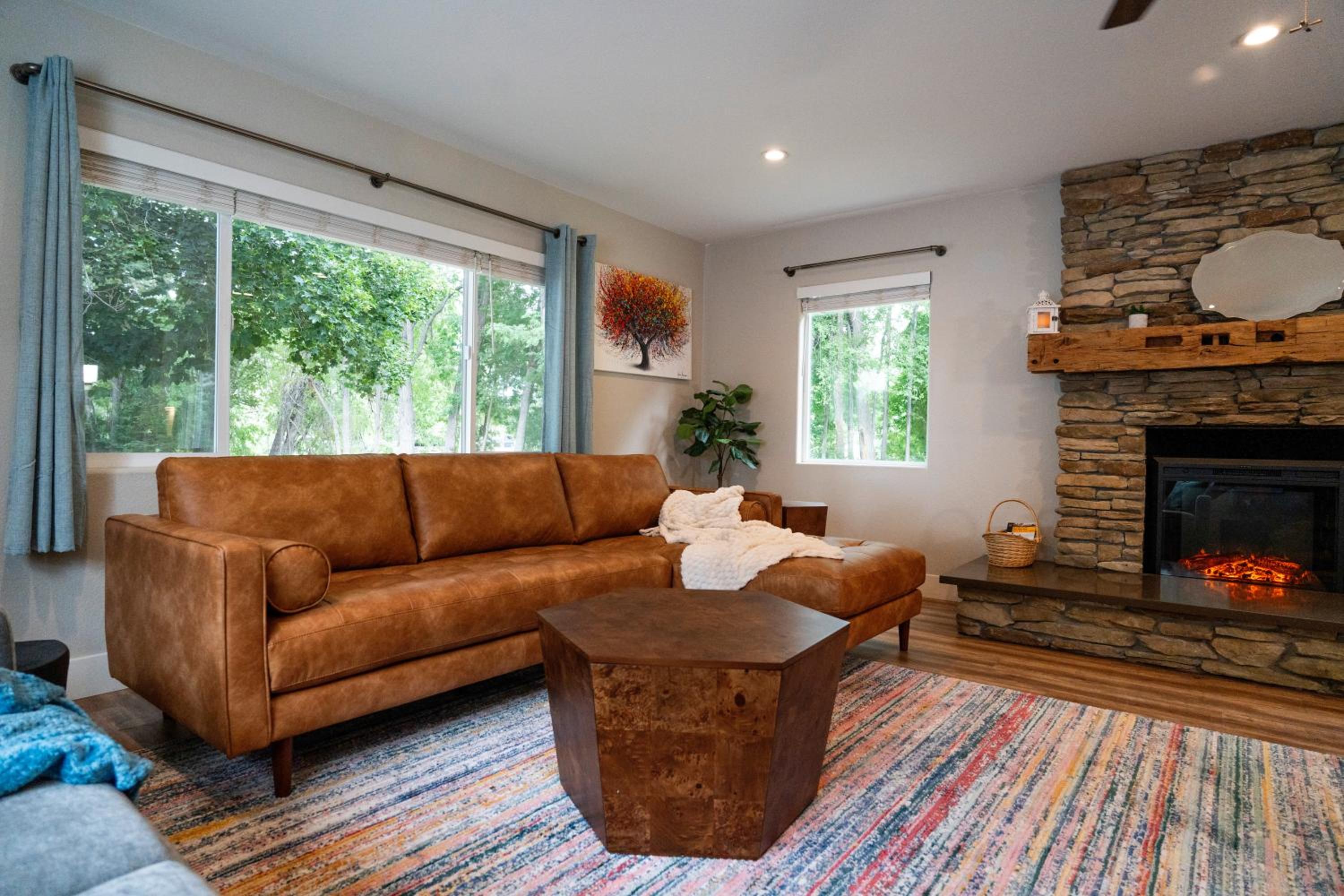 Reno Vacations - Truckee River Ranch - Property Image 3