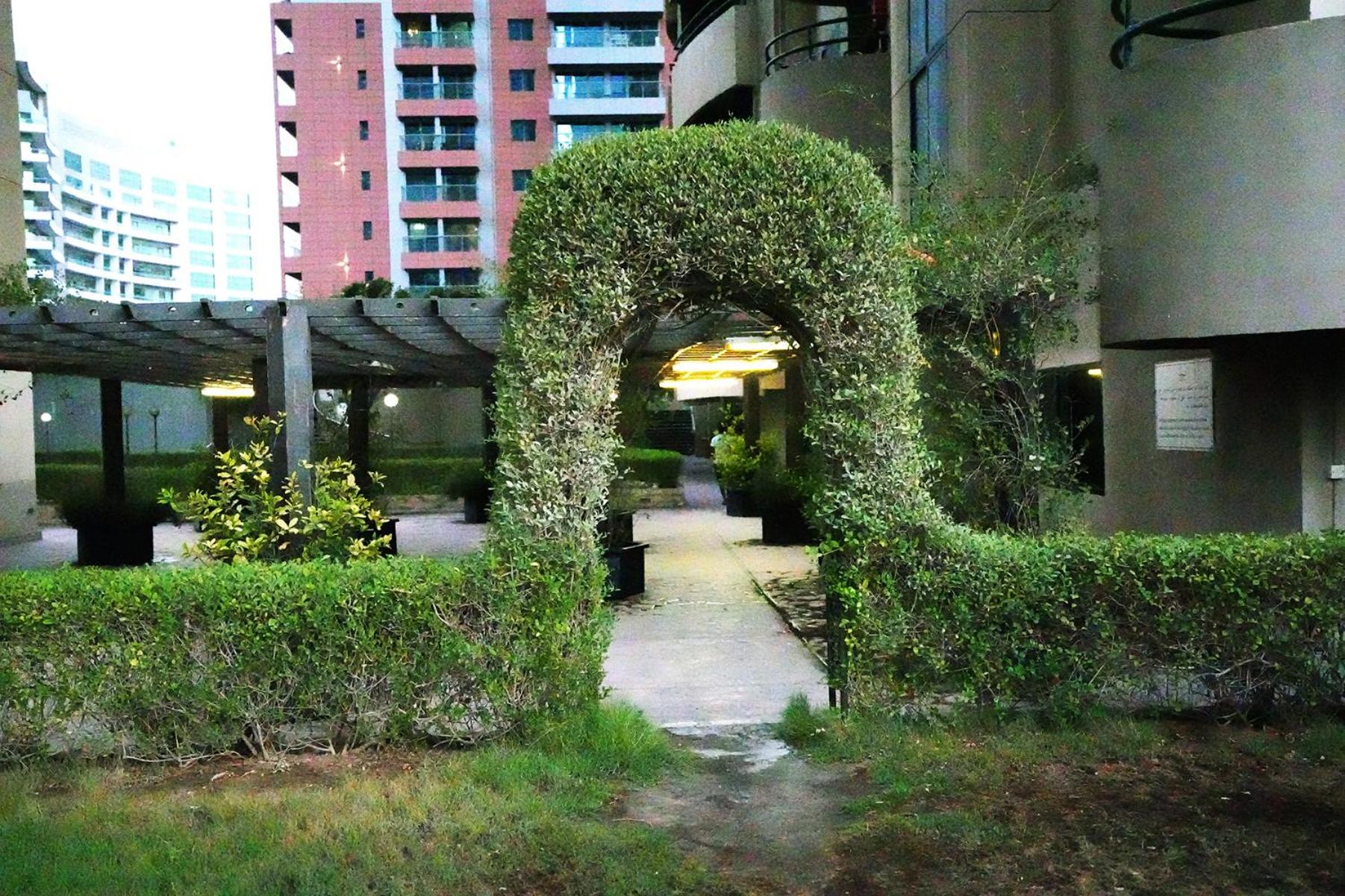 Vista Partition Room in Tecom Near Internet City Metro