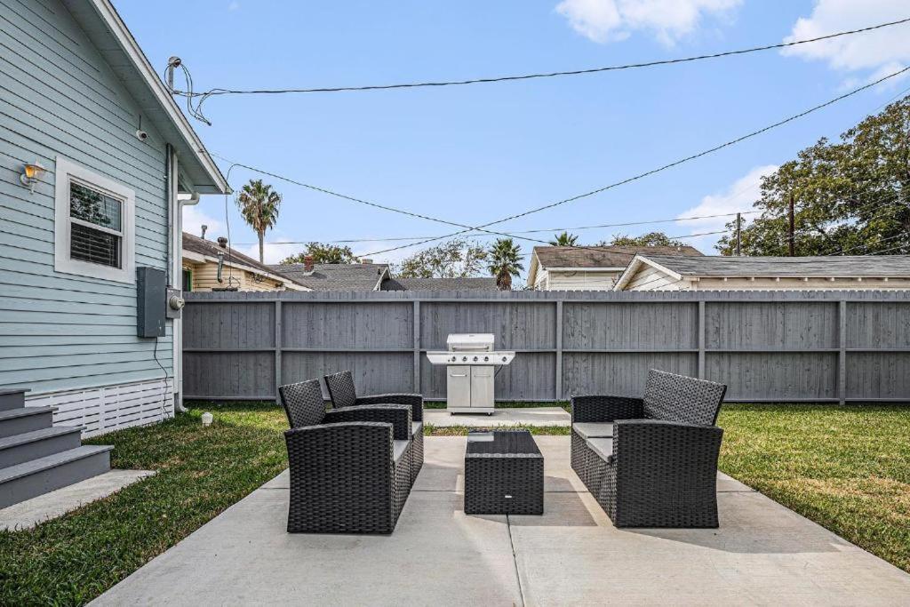 Island Dreams Oasis Galveston Retreat