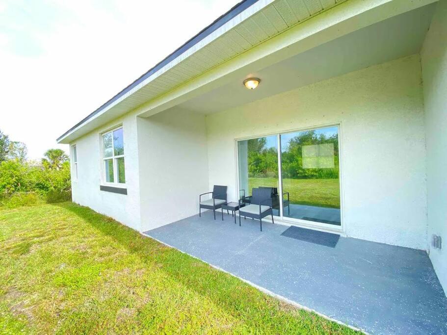 Exclusive Home 4Bed 3 baths view 2