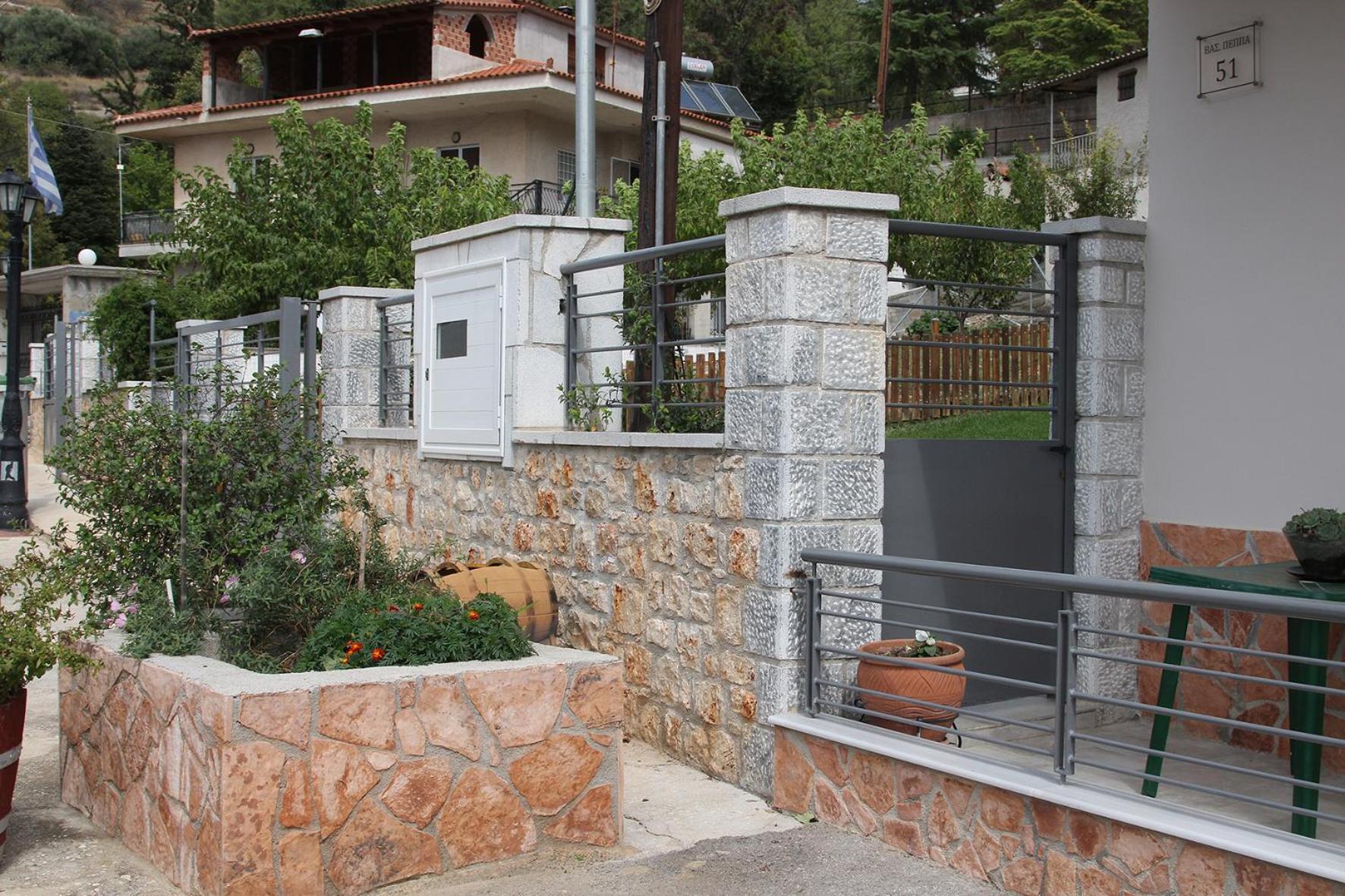 Vagelis Nemea apartments