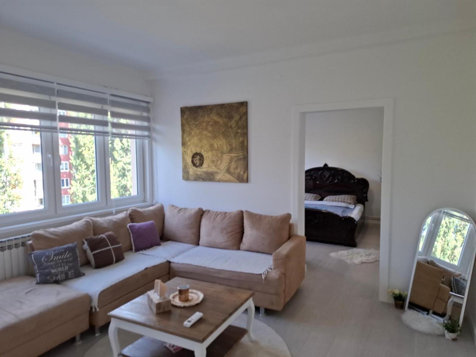 Apartment Wilson's