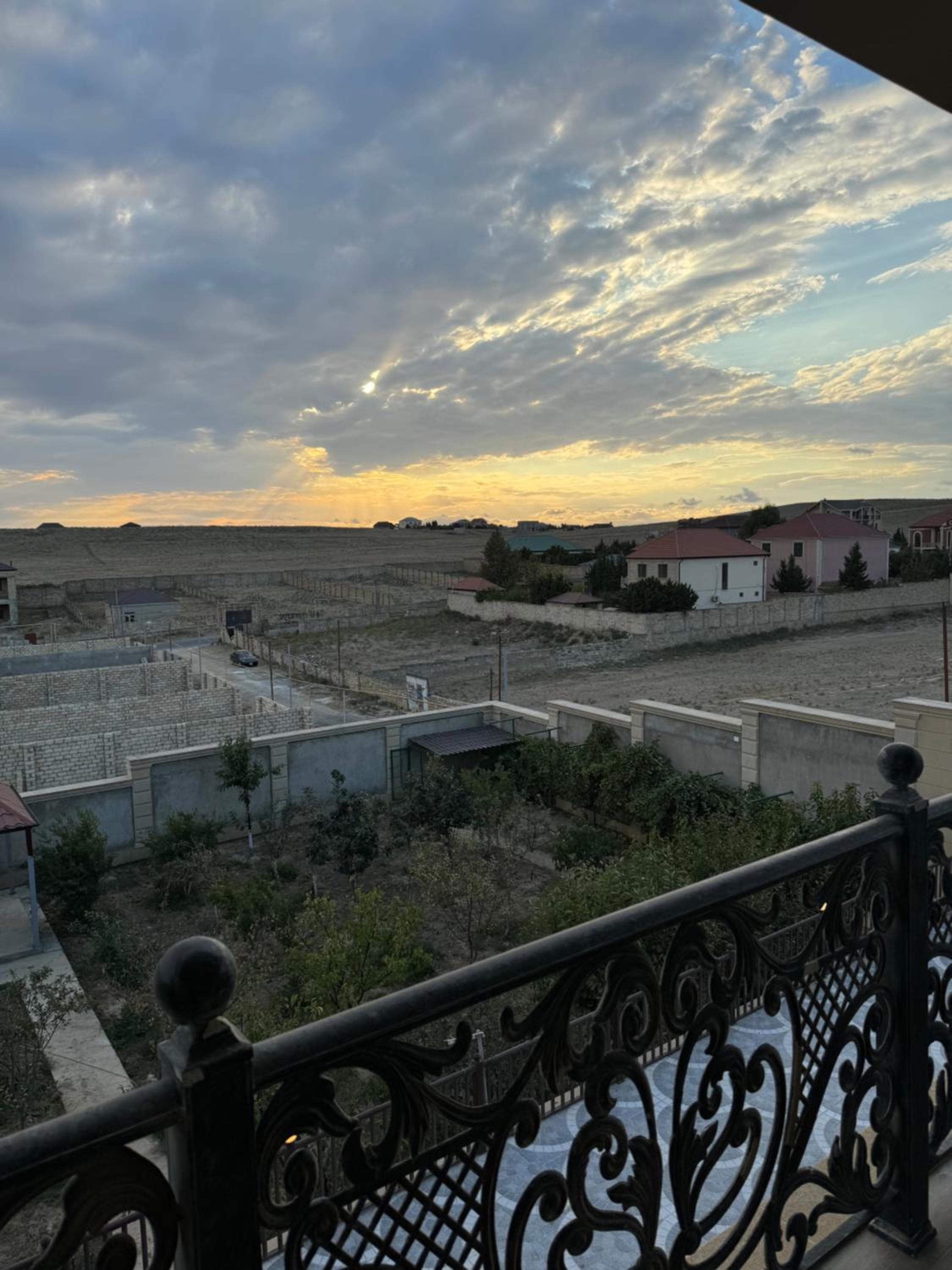 Novkhani Premium Villa-Lake View